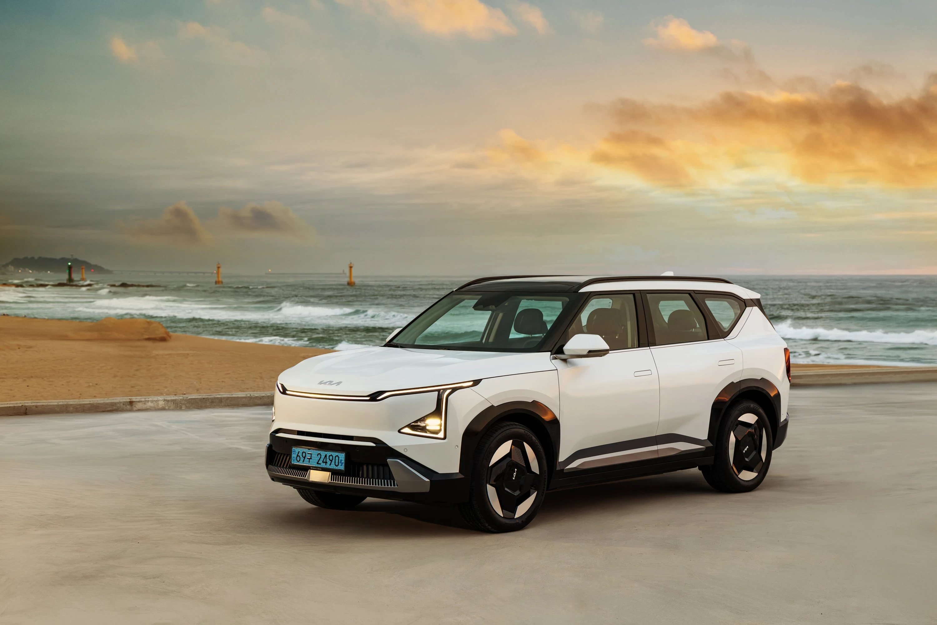 Kia EV5 Long Range AWD electric vehicle exterior