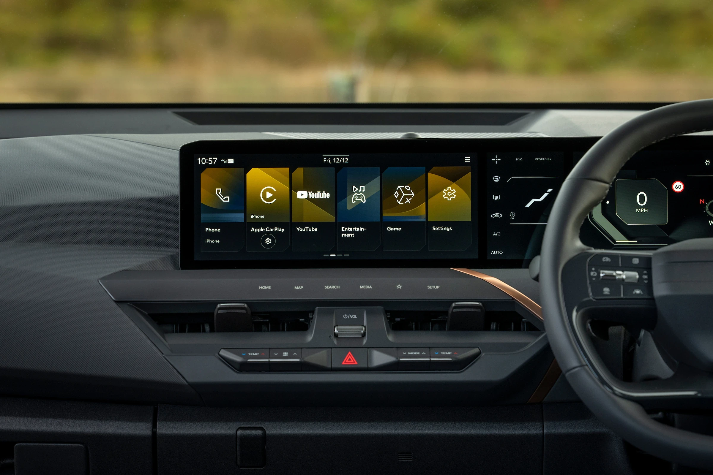 Kia EV5 Long Range AWD screens view