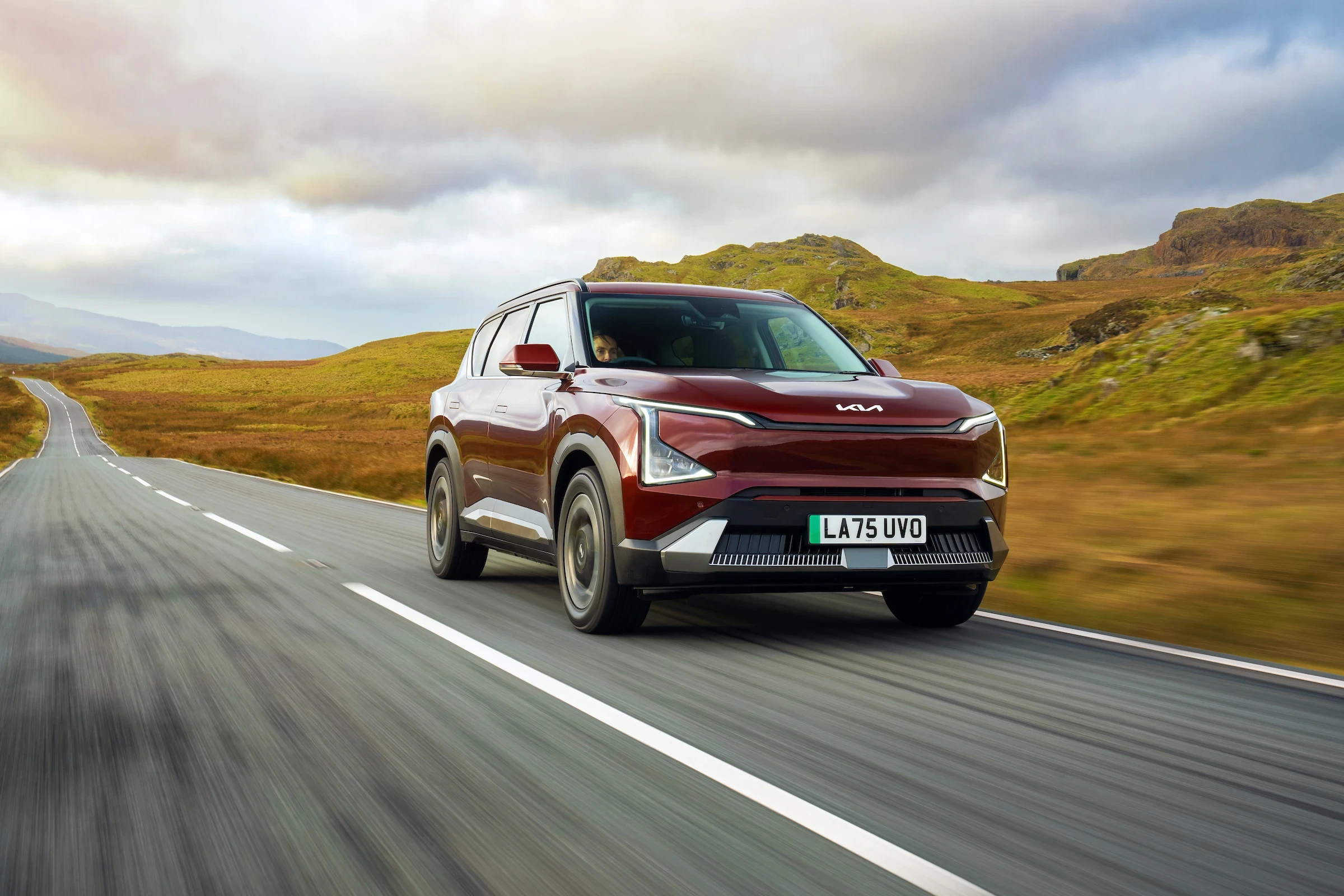 Kia EV5 Long Range AWD exterior view