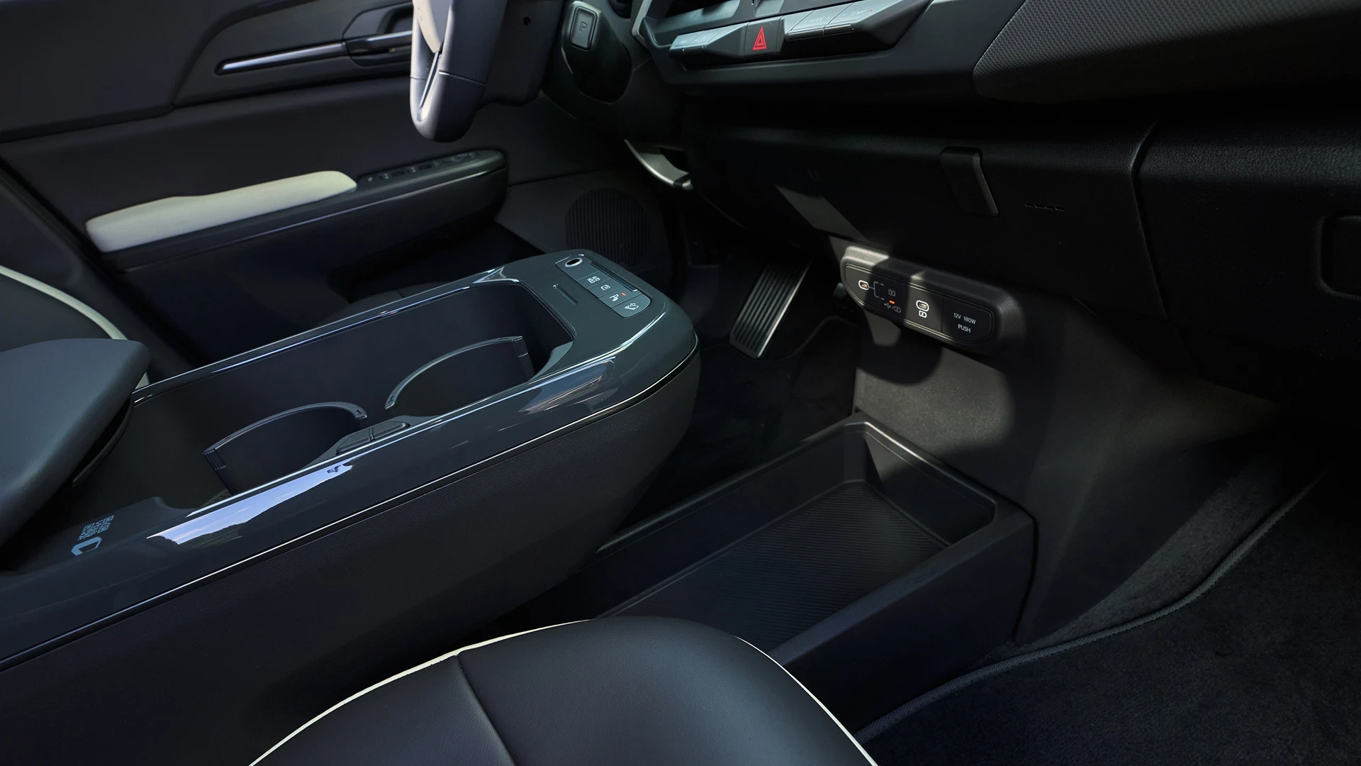 Kia EV5 Long Range AWD interiorstorage view