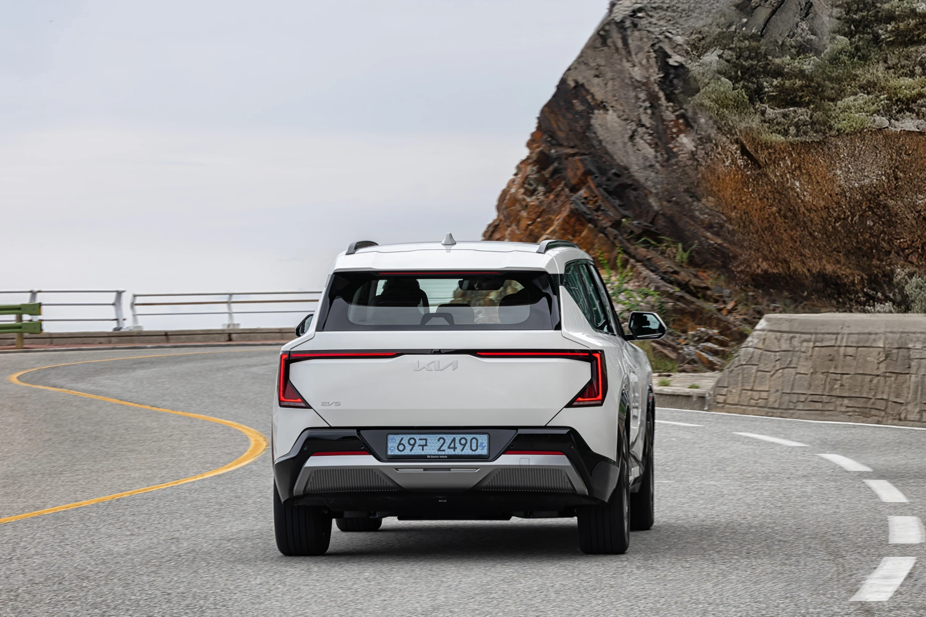 Kia EV5 Standard Range exterior view