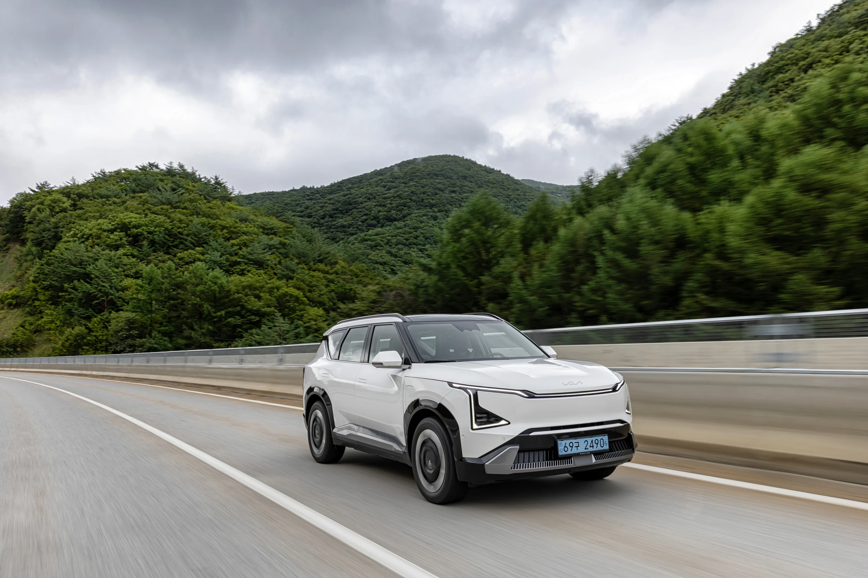 Kia EV5 Standard Range exterior view
