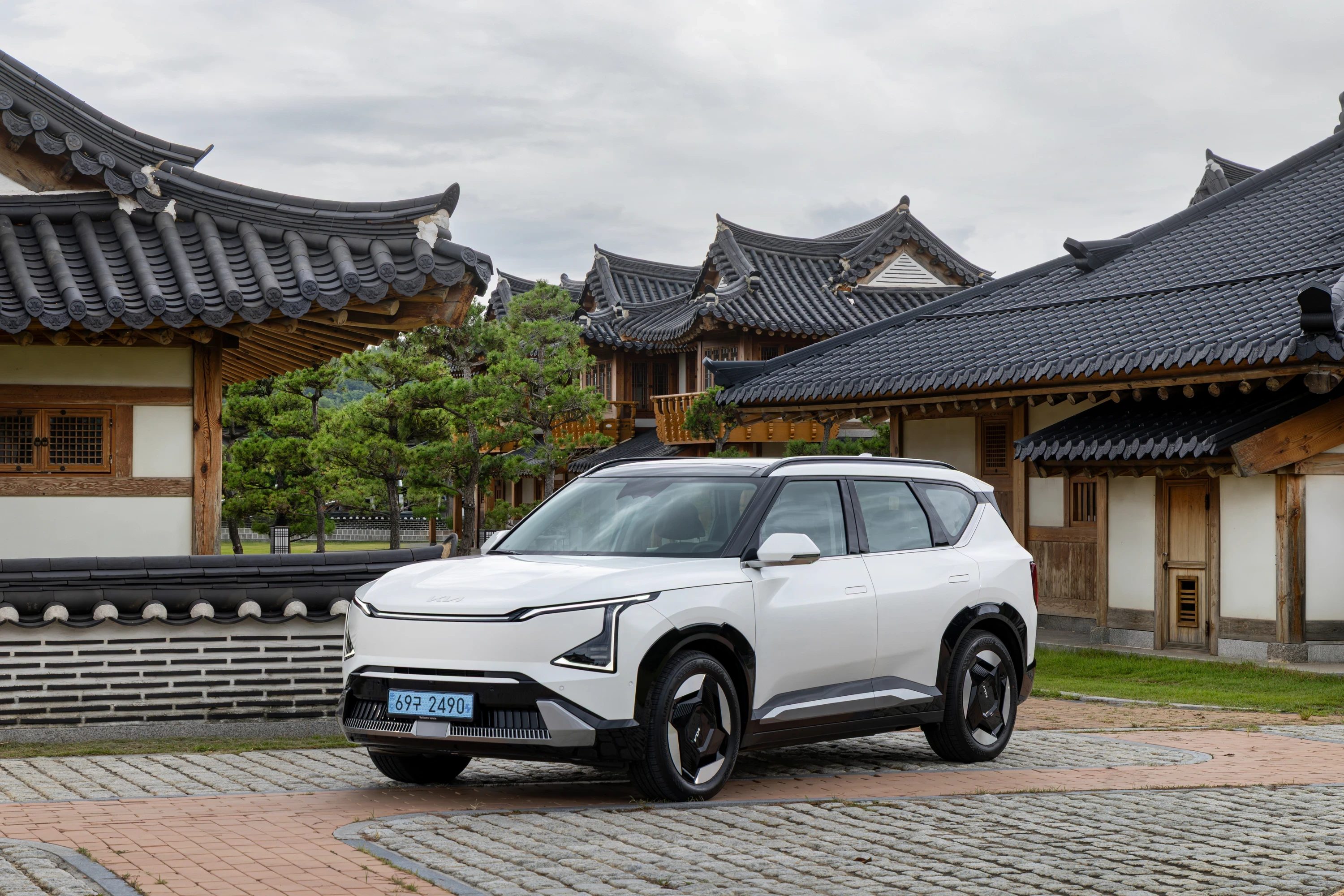 Kia EV5 Standard Range exterior view