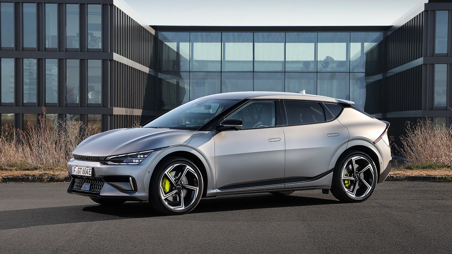 Kia EV6 GT (GEN1) exterior view