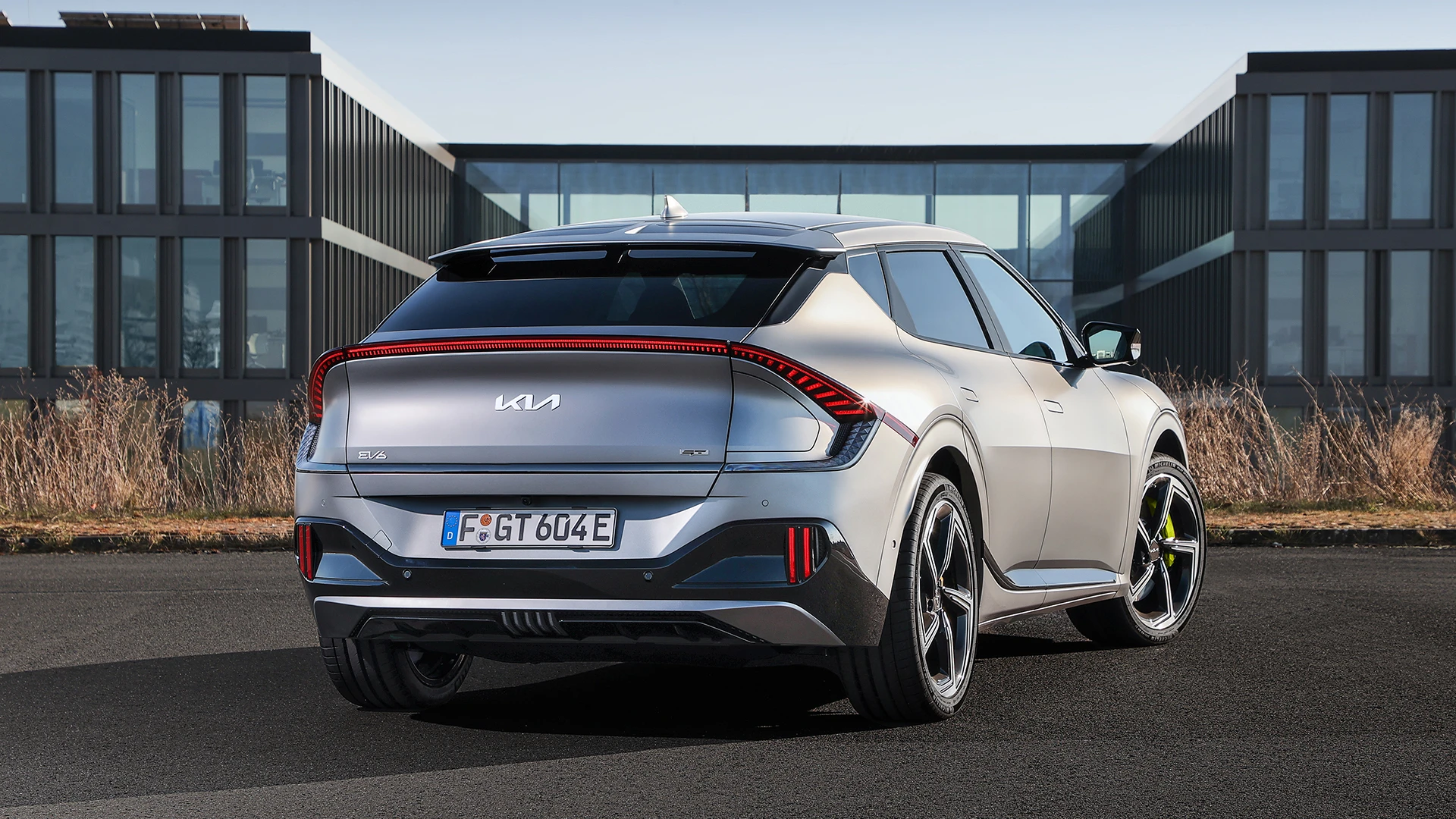 Kia EV6 GT (GEN1) exterior view