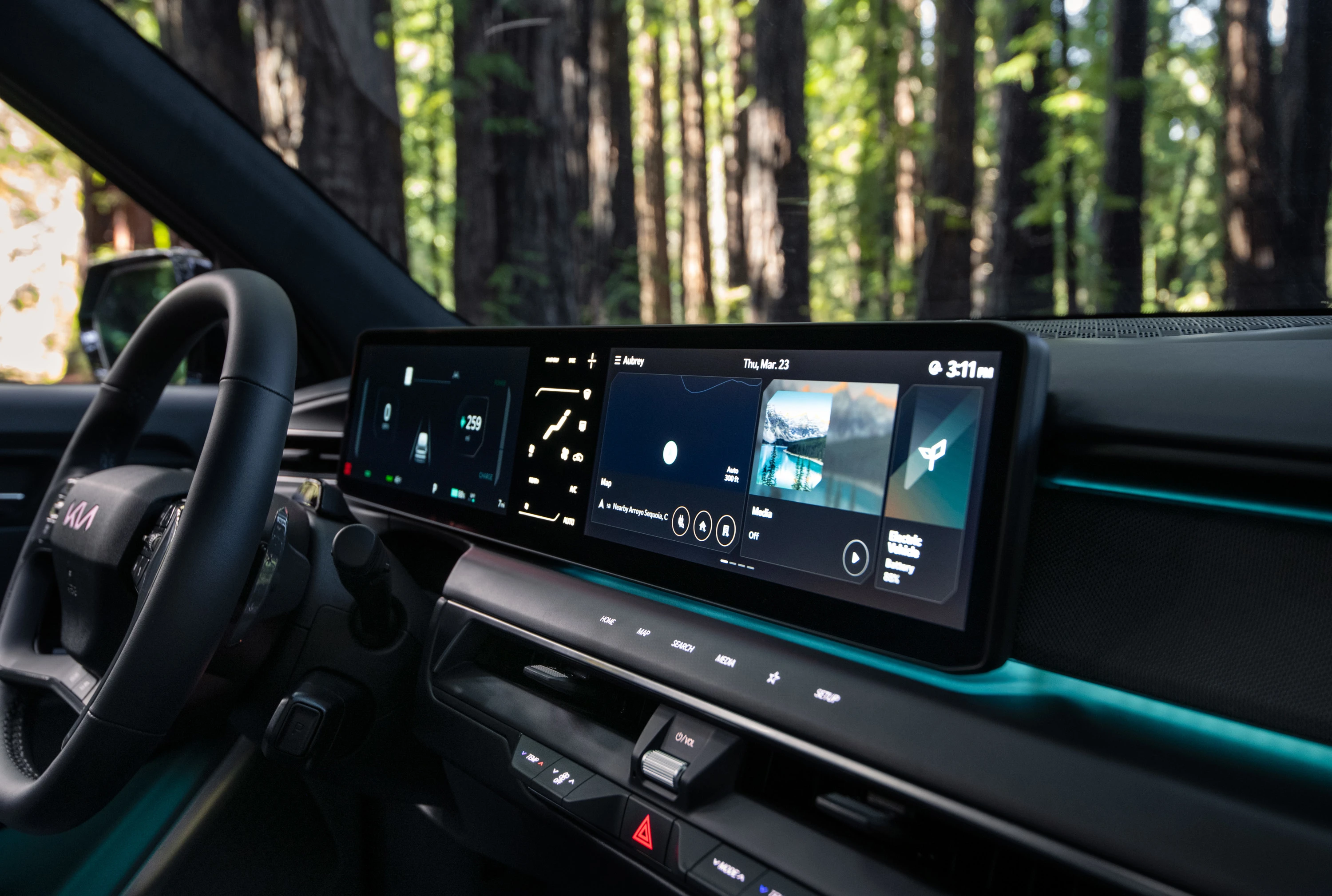Kia EV9 Long Range RWD screens view