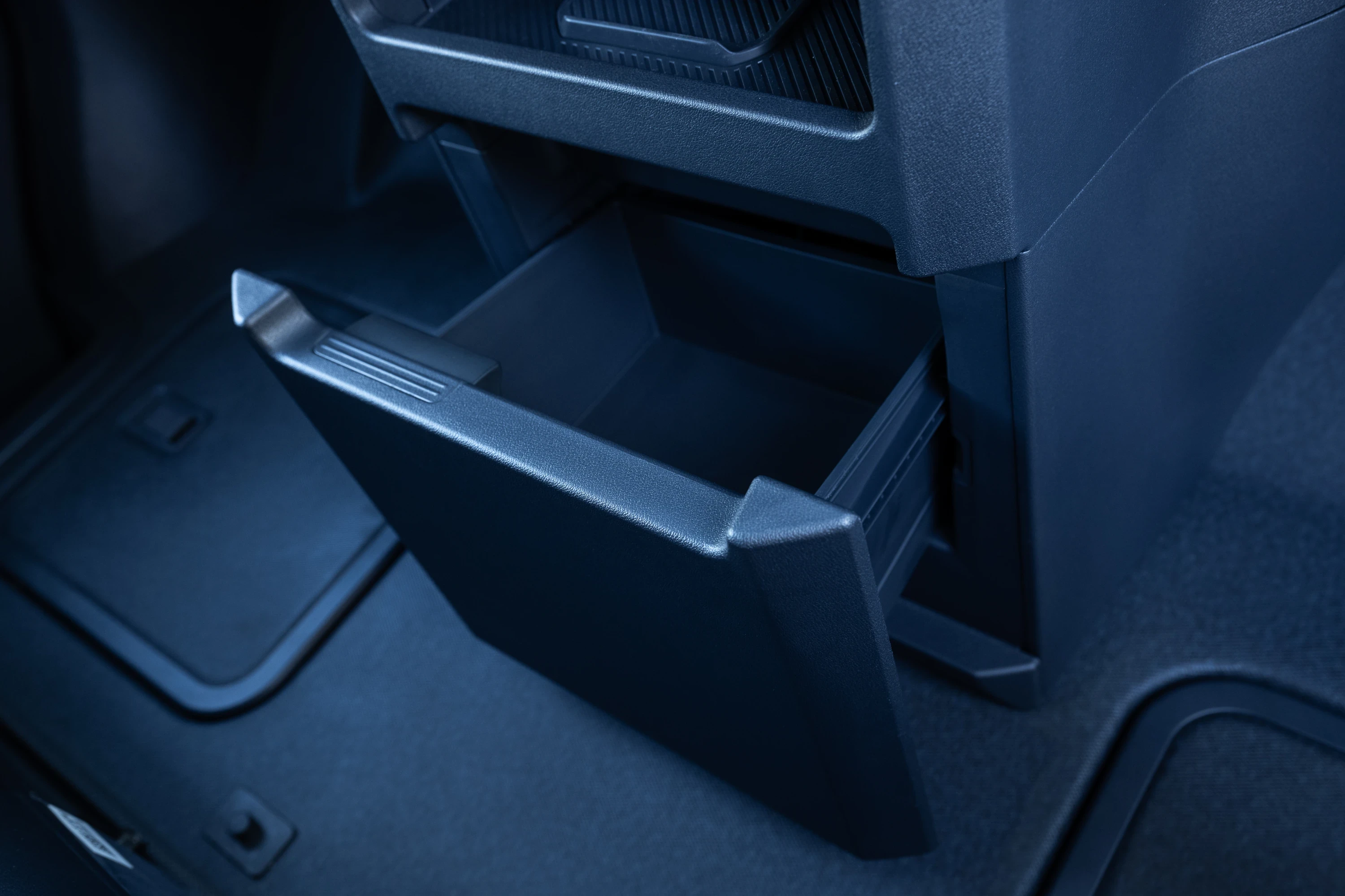 Kia PV5 Cargo Standard Range interiorstorage view