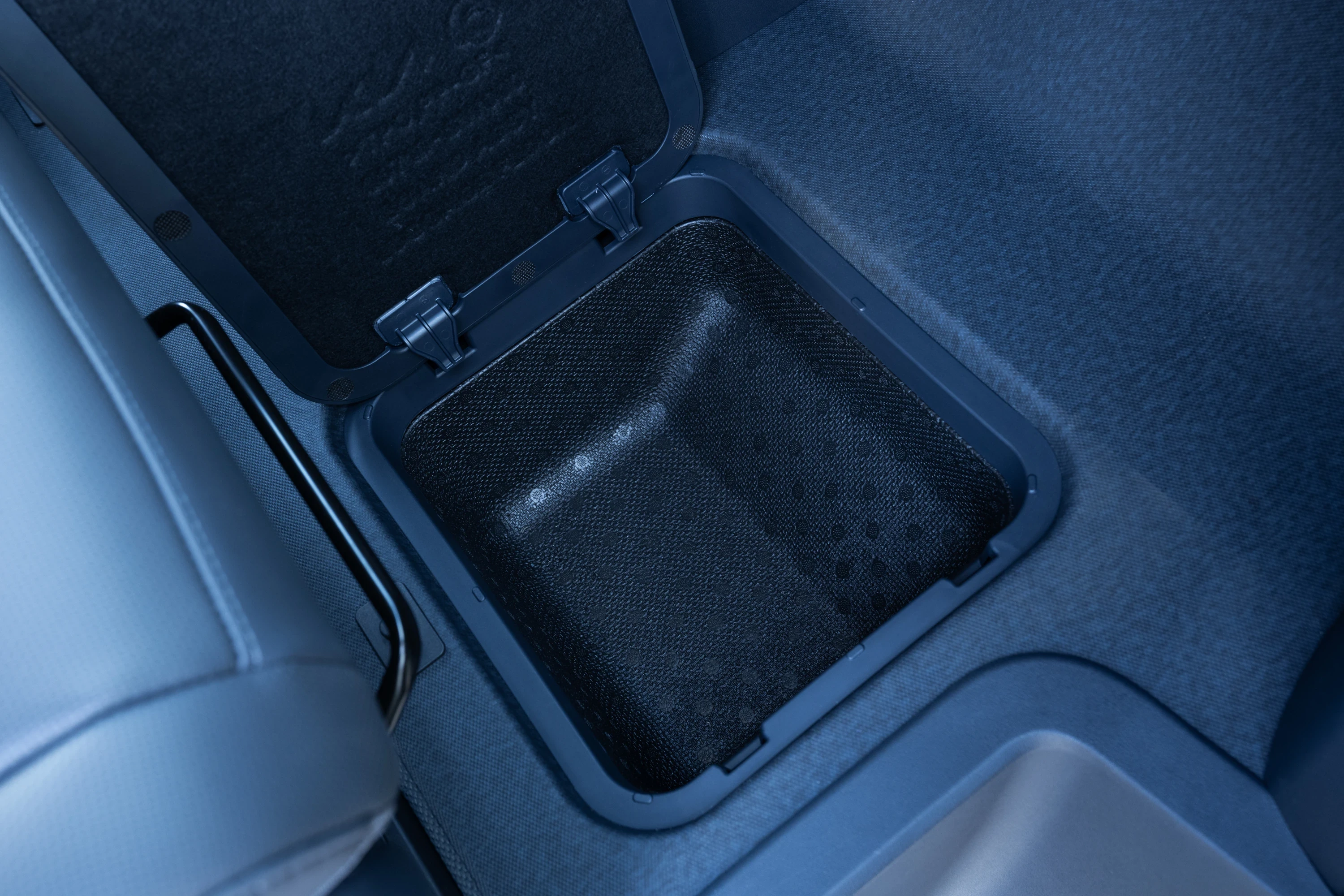 Kia PV5 Cargo Standard Range interiorstorage view