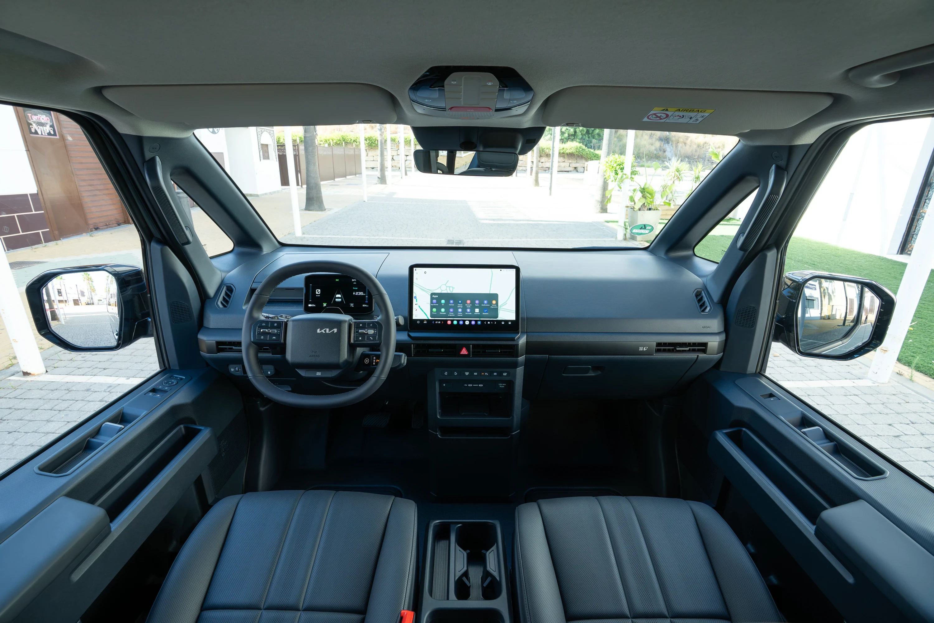 Kia PV5 Passenger Long Range interior view