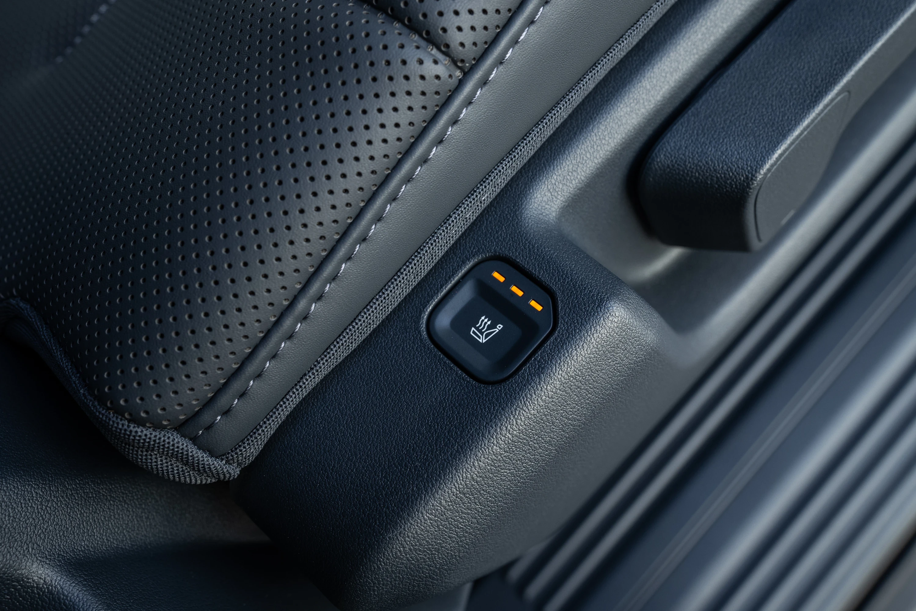 Kia PV5 Passenger Long Range details view