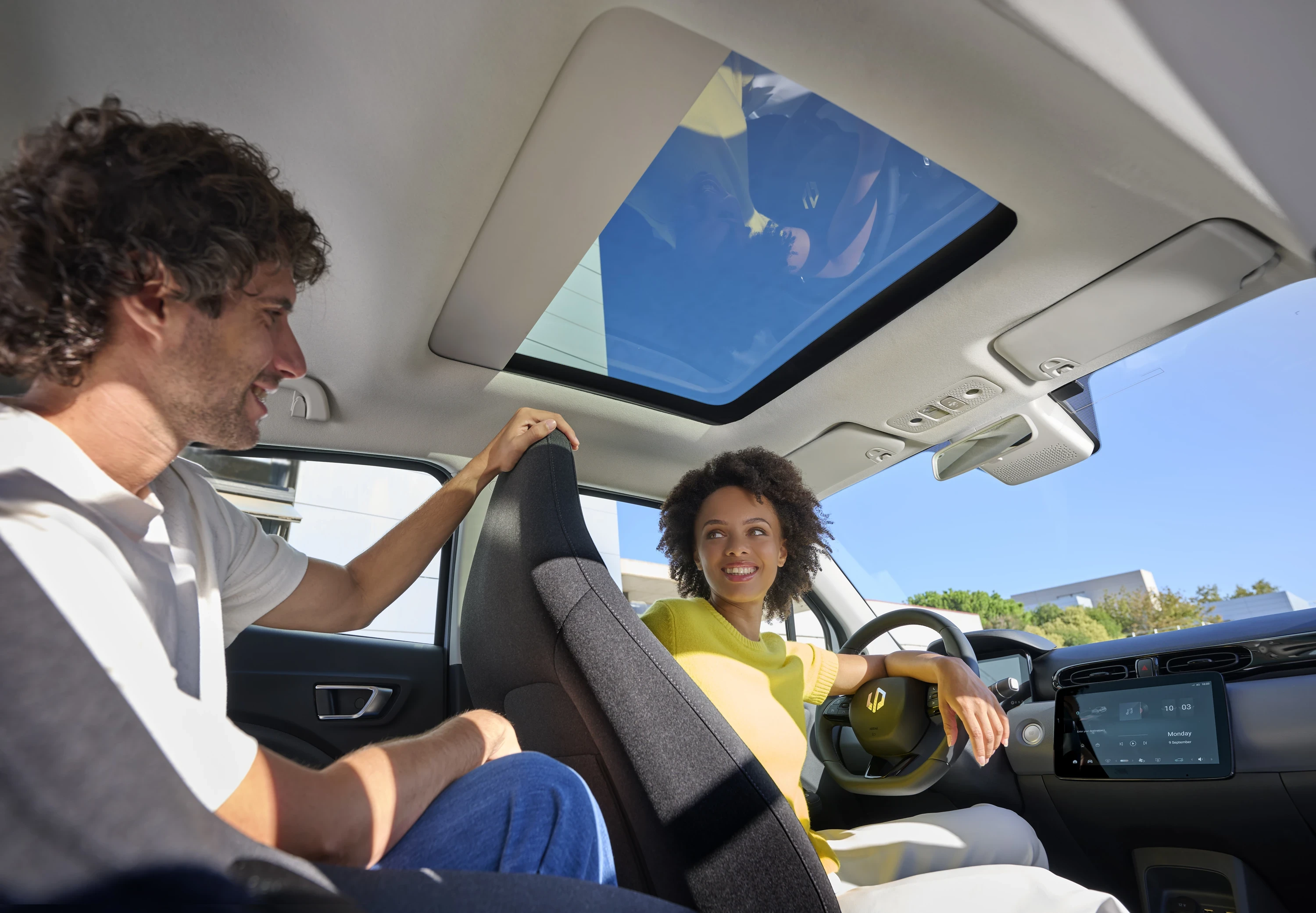 Leapmotor T03 37.3 kWh interior view
