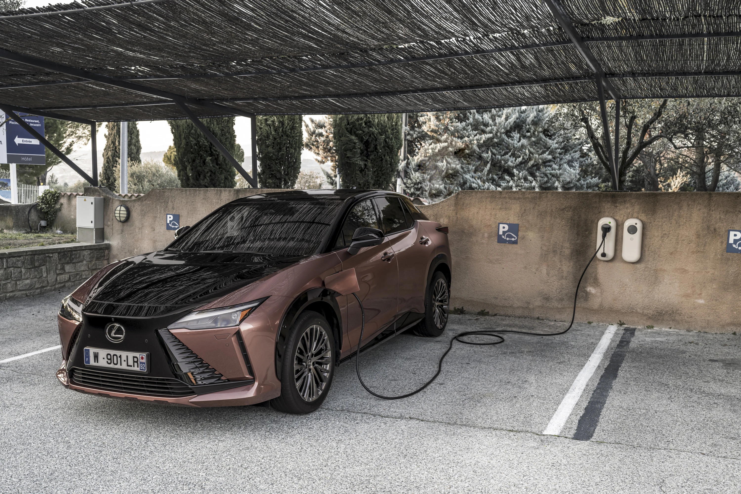 Lexus RZ 450e charging view