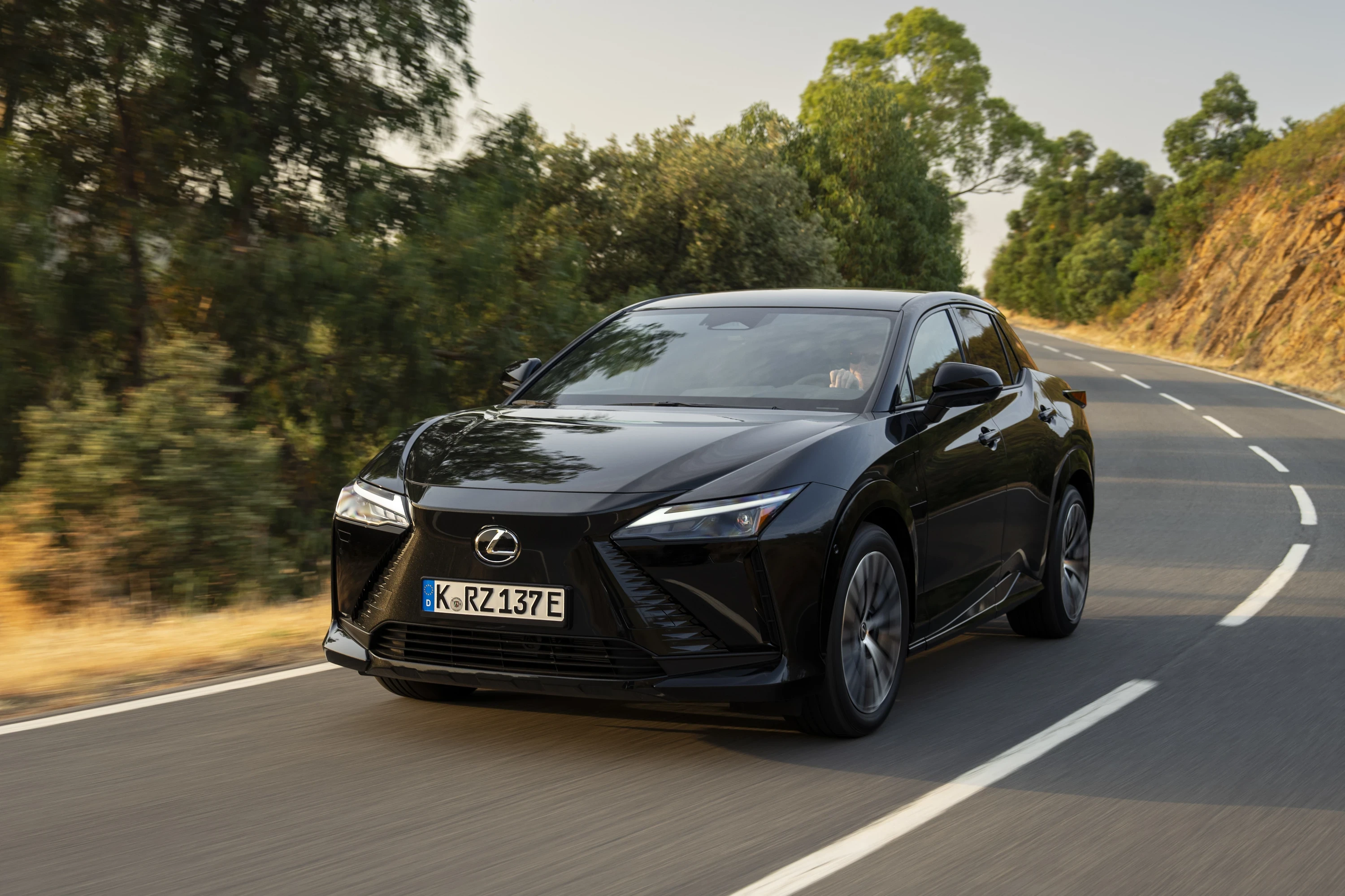 Lexus RZ 500e exterior view