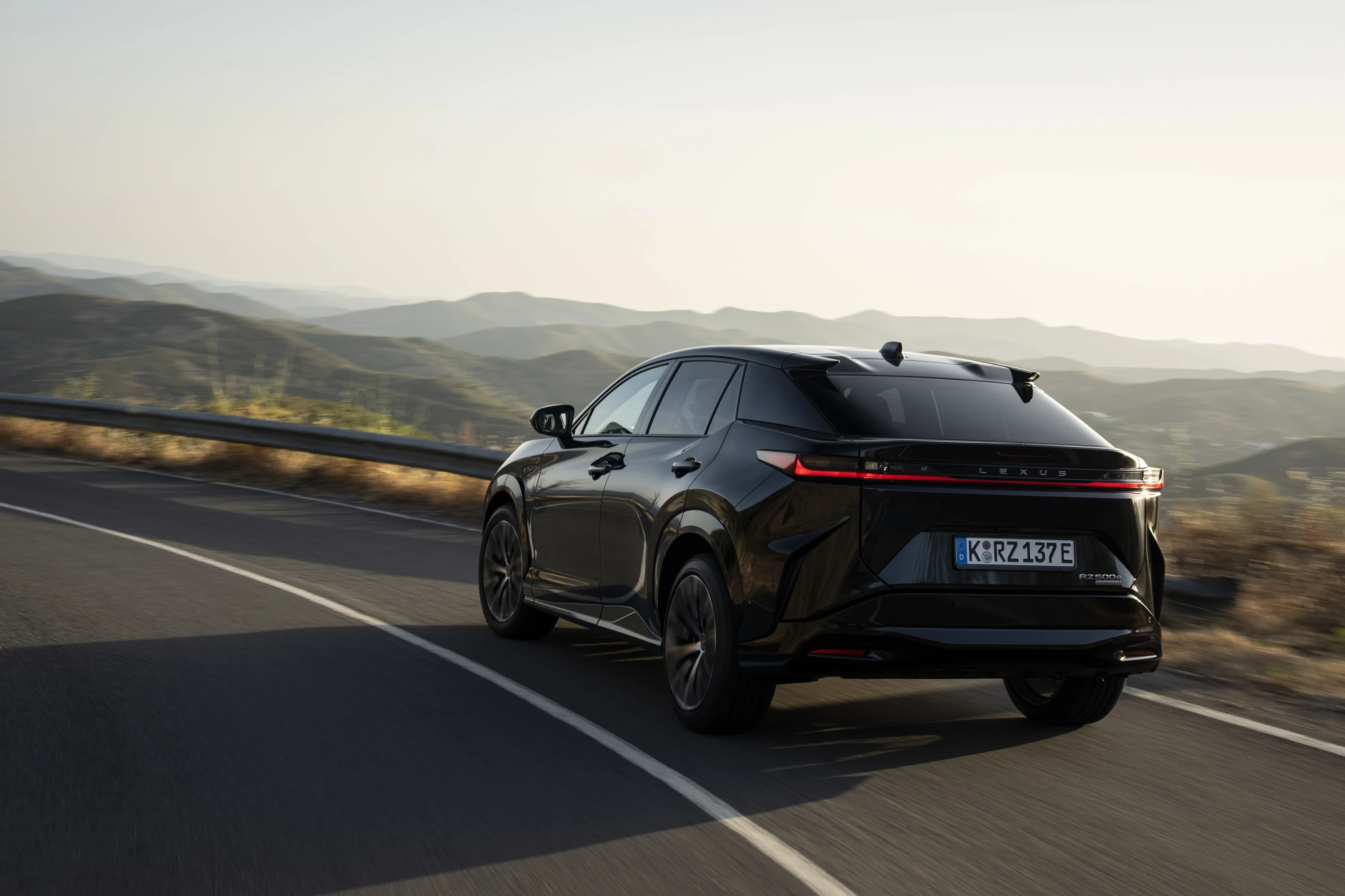Lexus RZ 500e exterior view