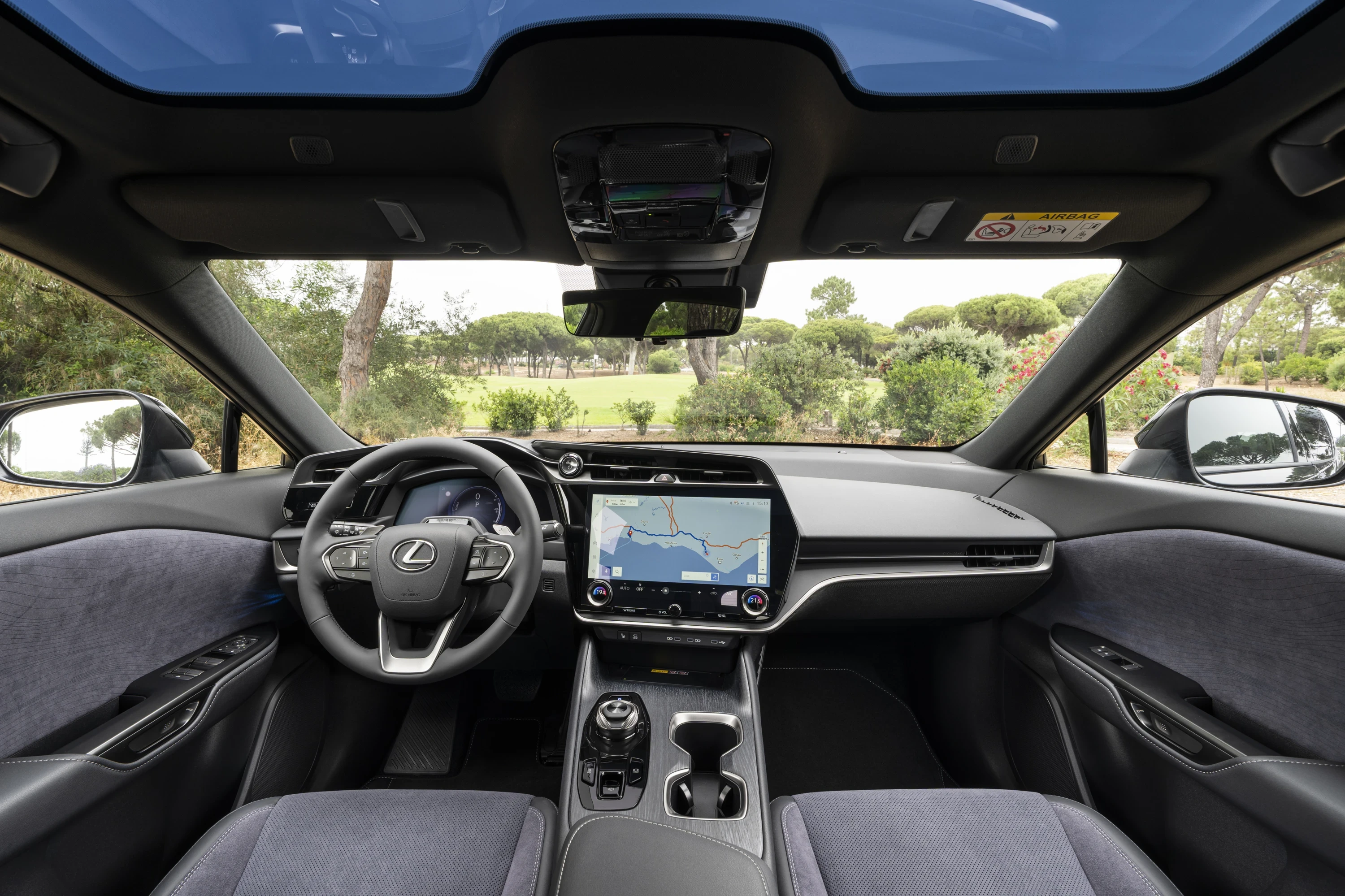 Lexus RZ 500e interior view