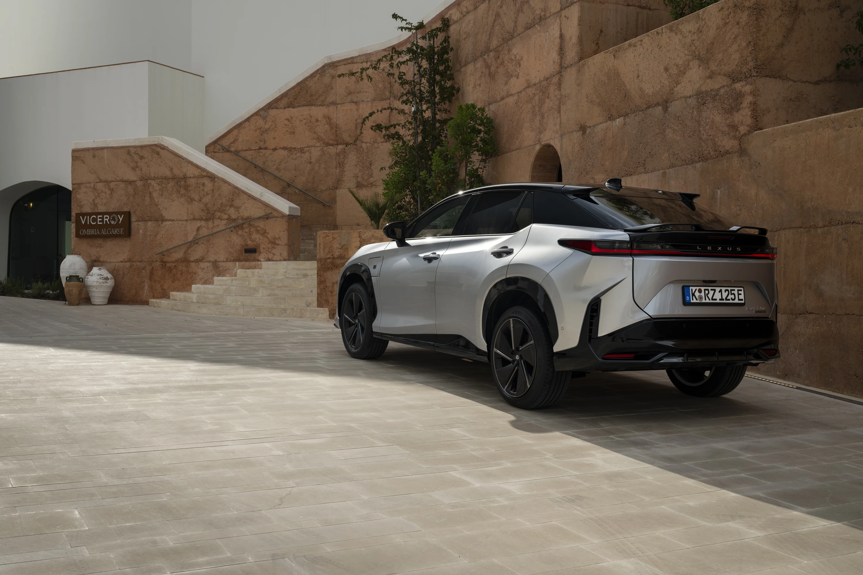 Lexus RZ 550e F Sport exterior view