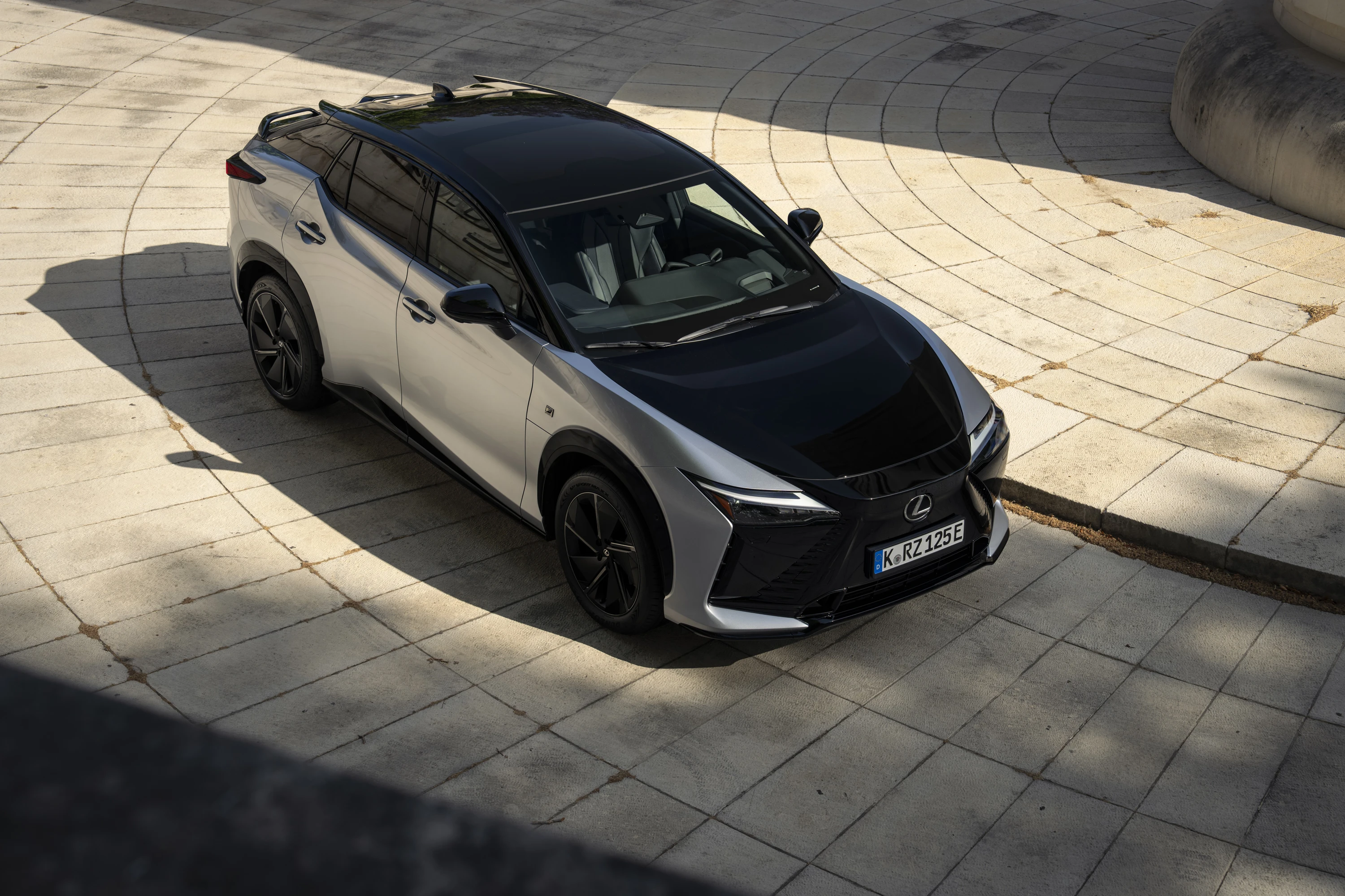 Lexus RZ 550e F Sport exterior view