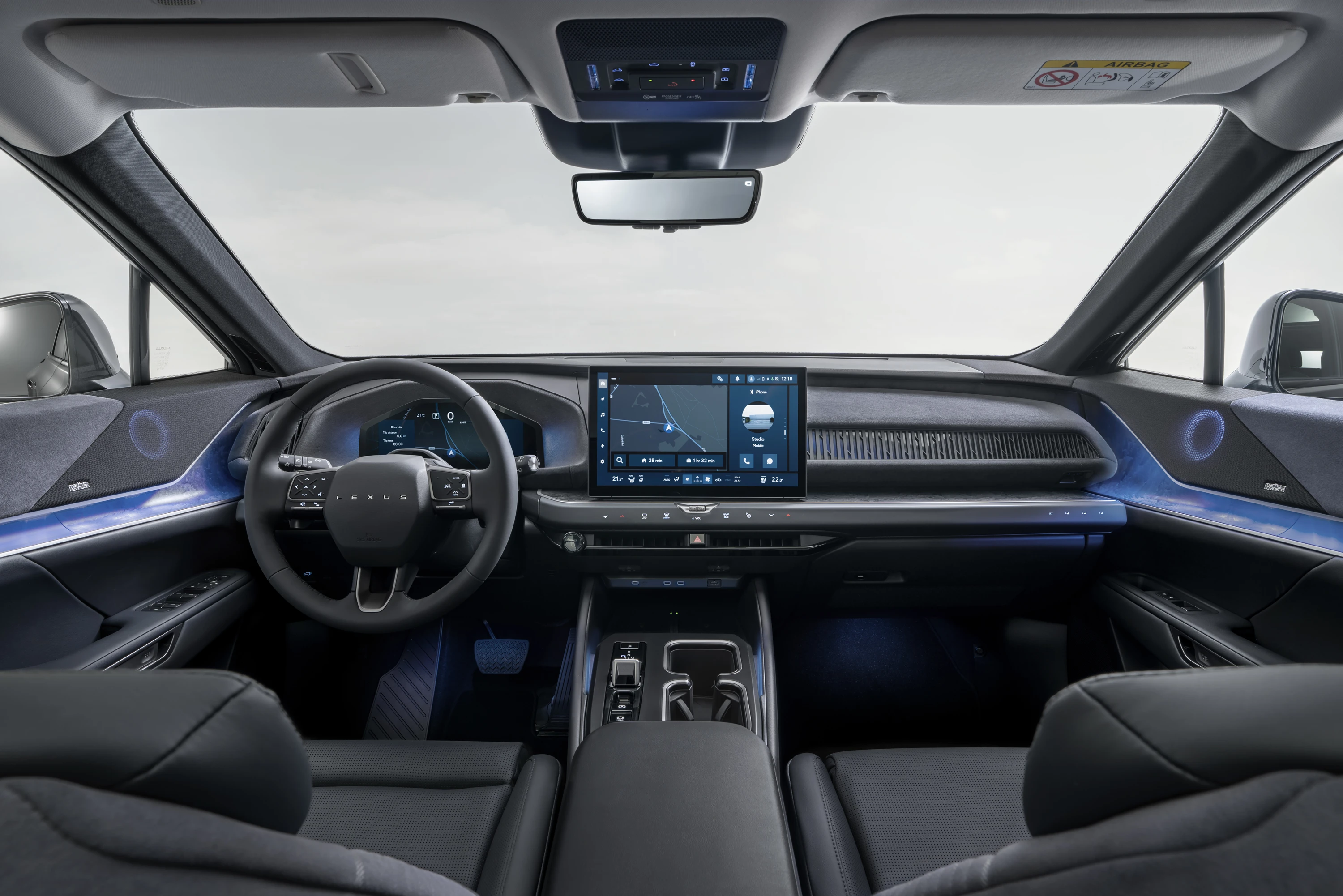 Lexus TZ 550e interior view