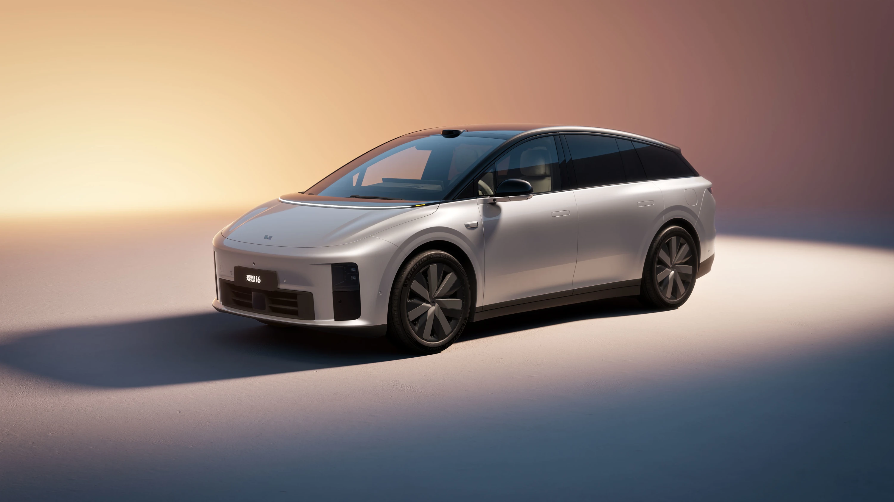 Li Auto i6 87.3 kWh AWD exterior view