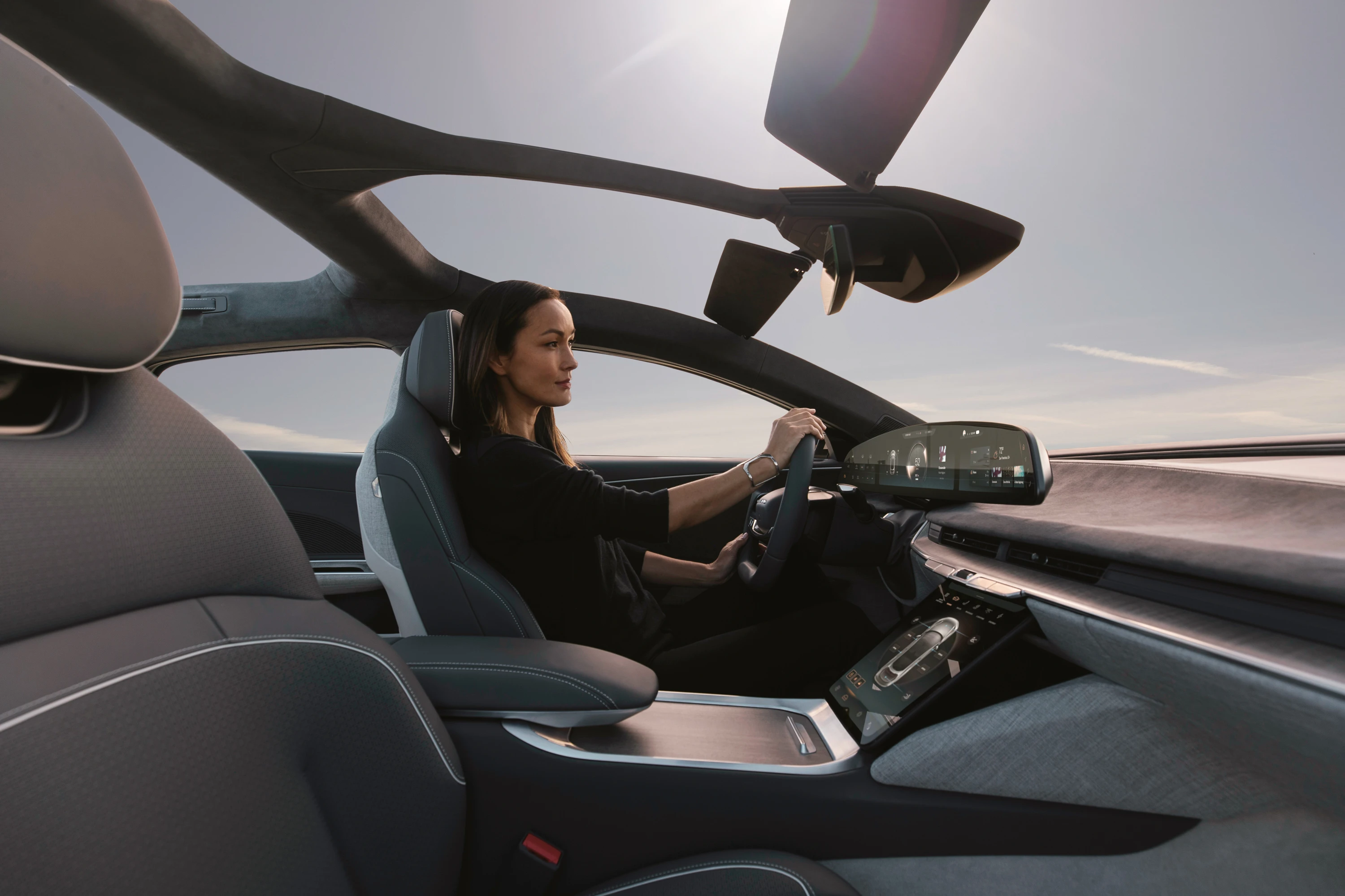 Lucid Air Dream Edition Performance frontseats view