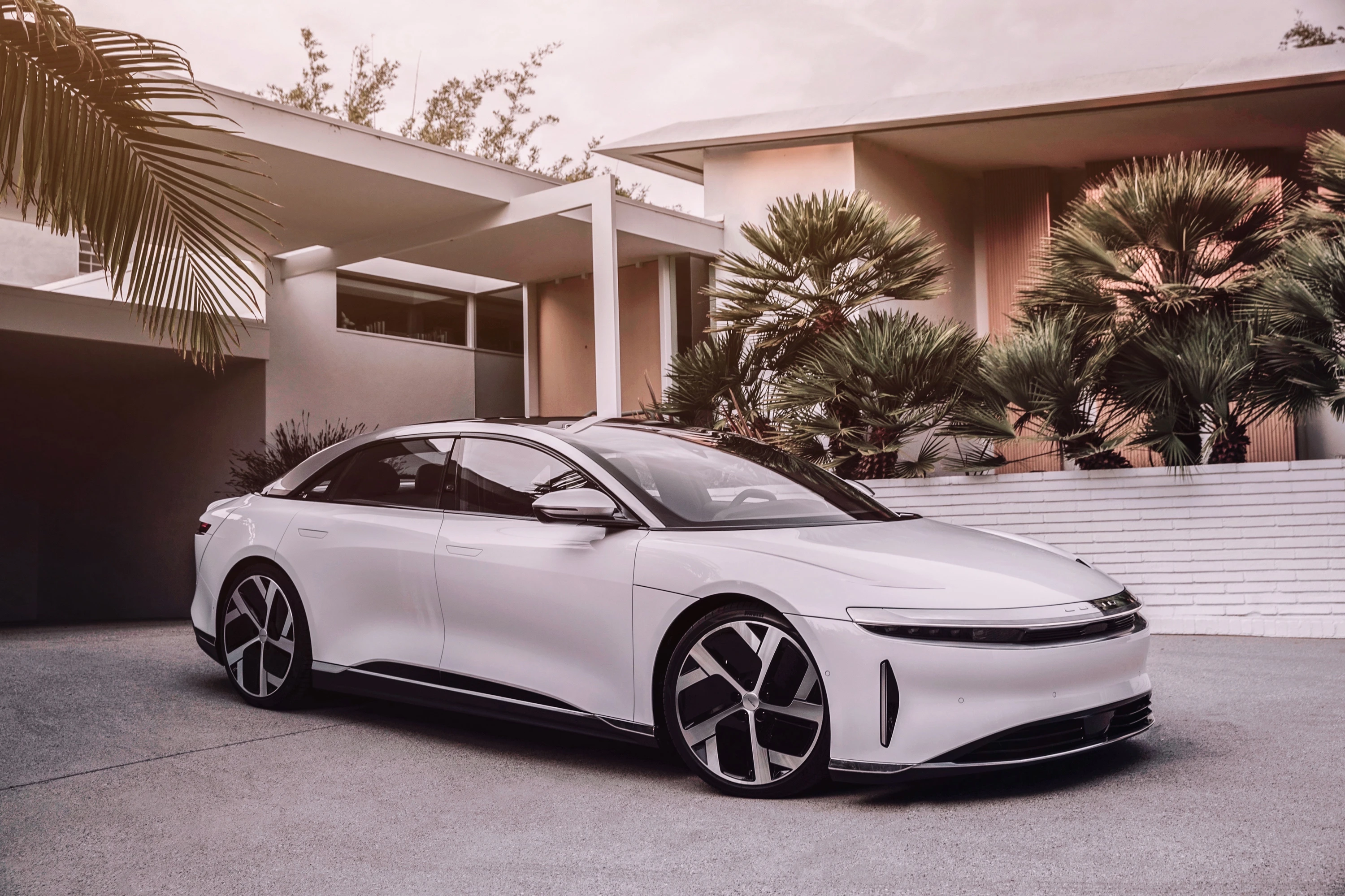 Lucid Air Touring exterior view