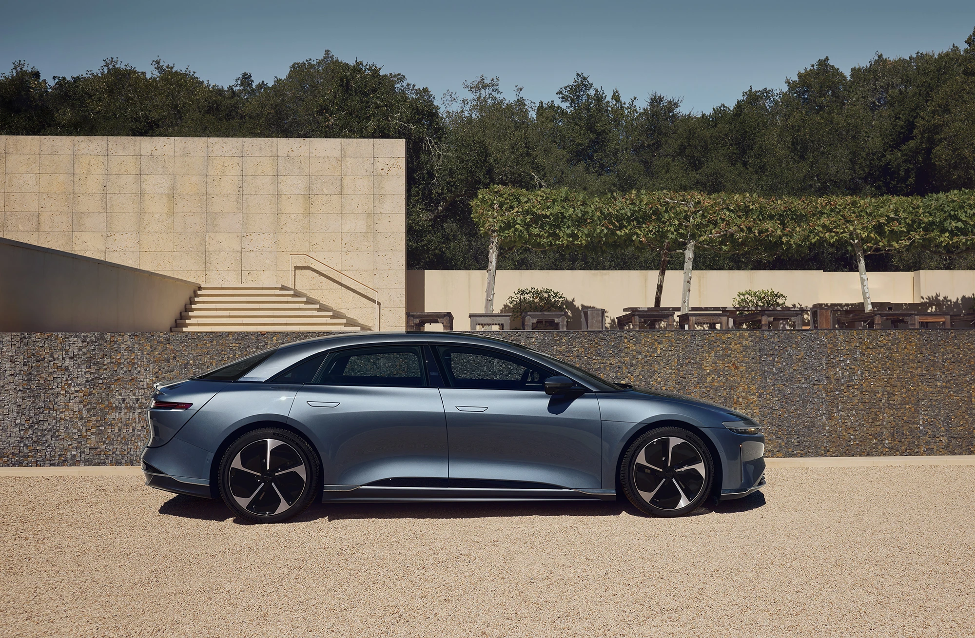 Lucid Air Touring exterior view