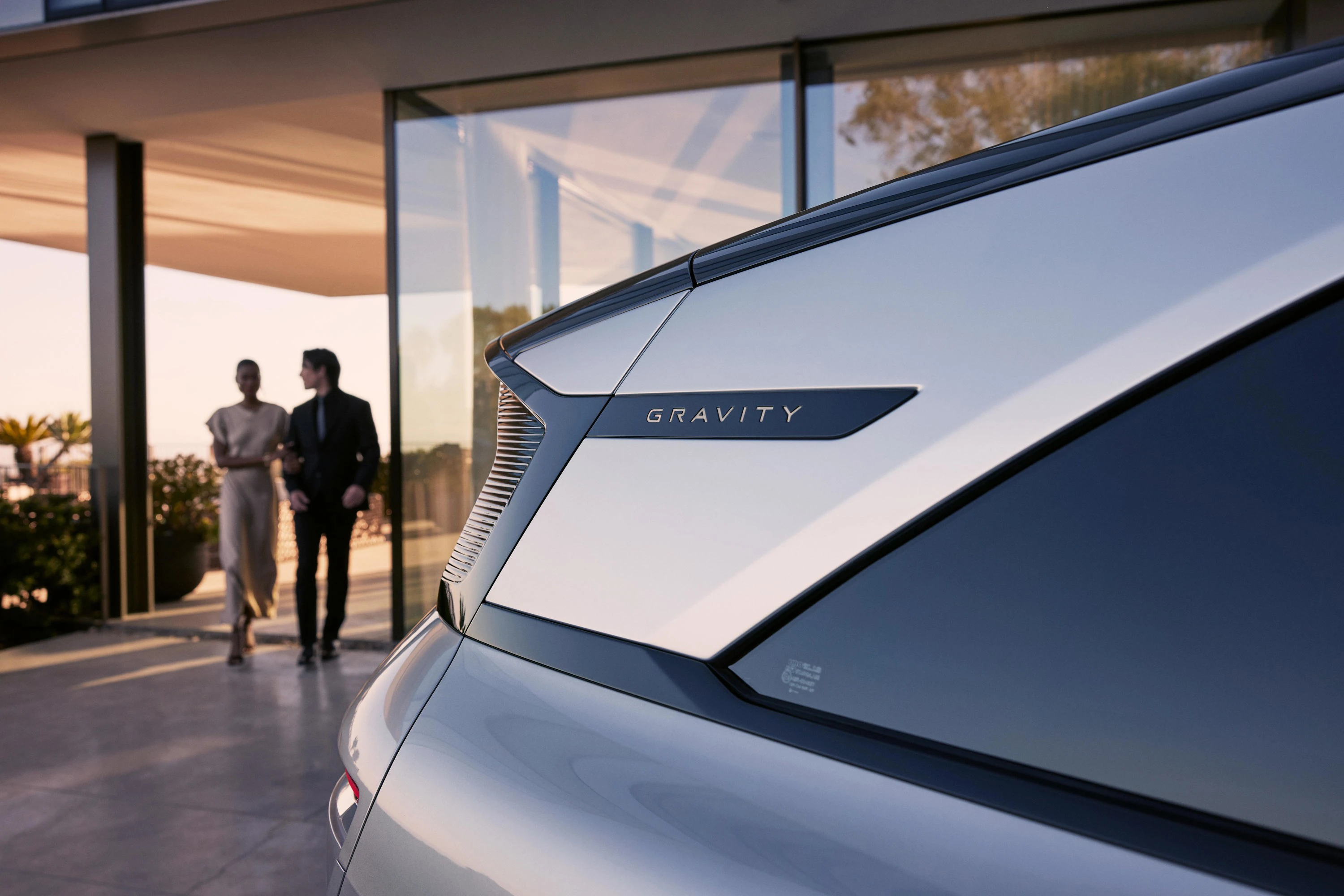Lucid Gravity Dream Edition exterior view