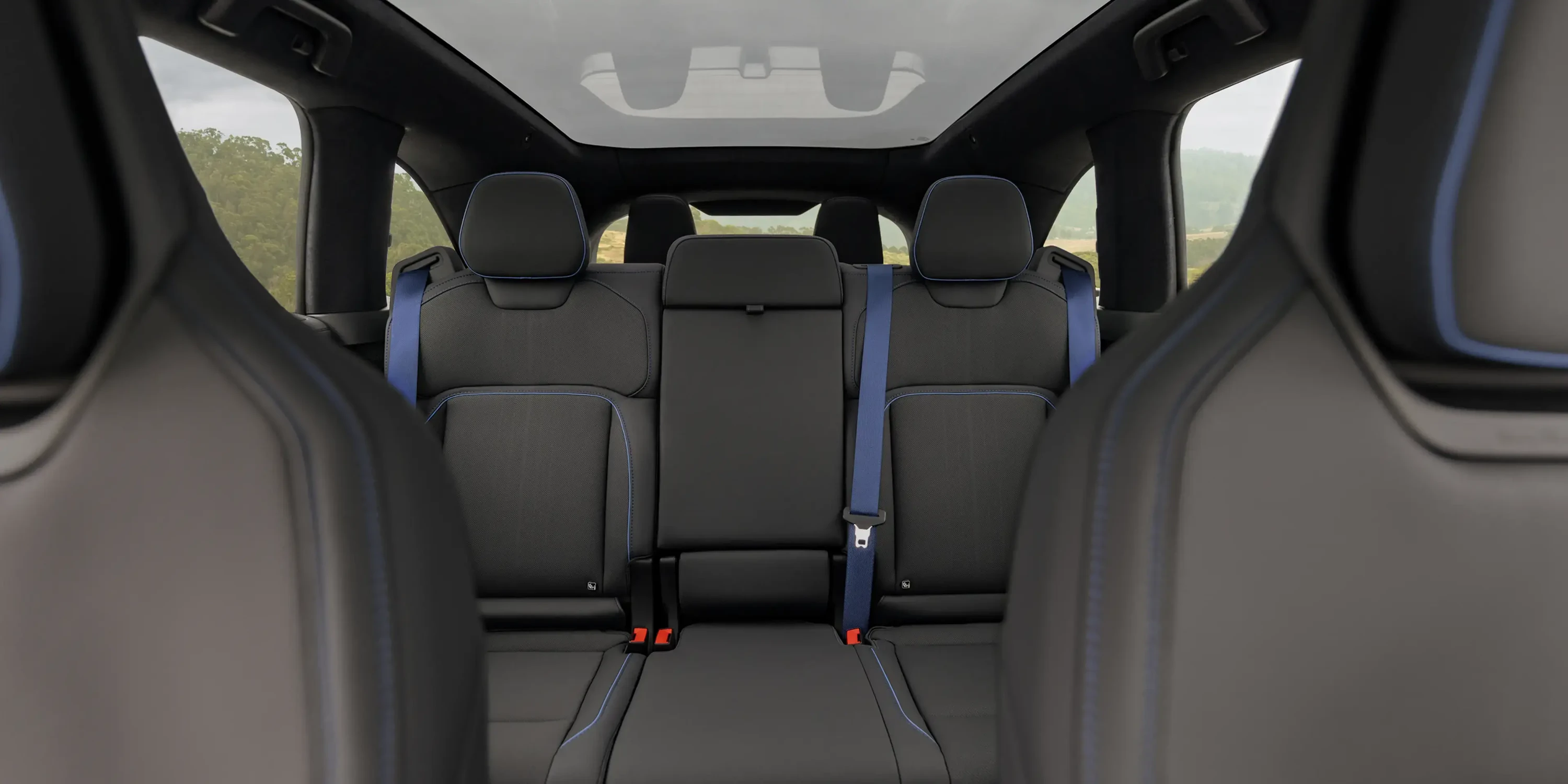 Lucid Gravity GT-S secondrowseats view