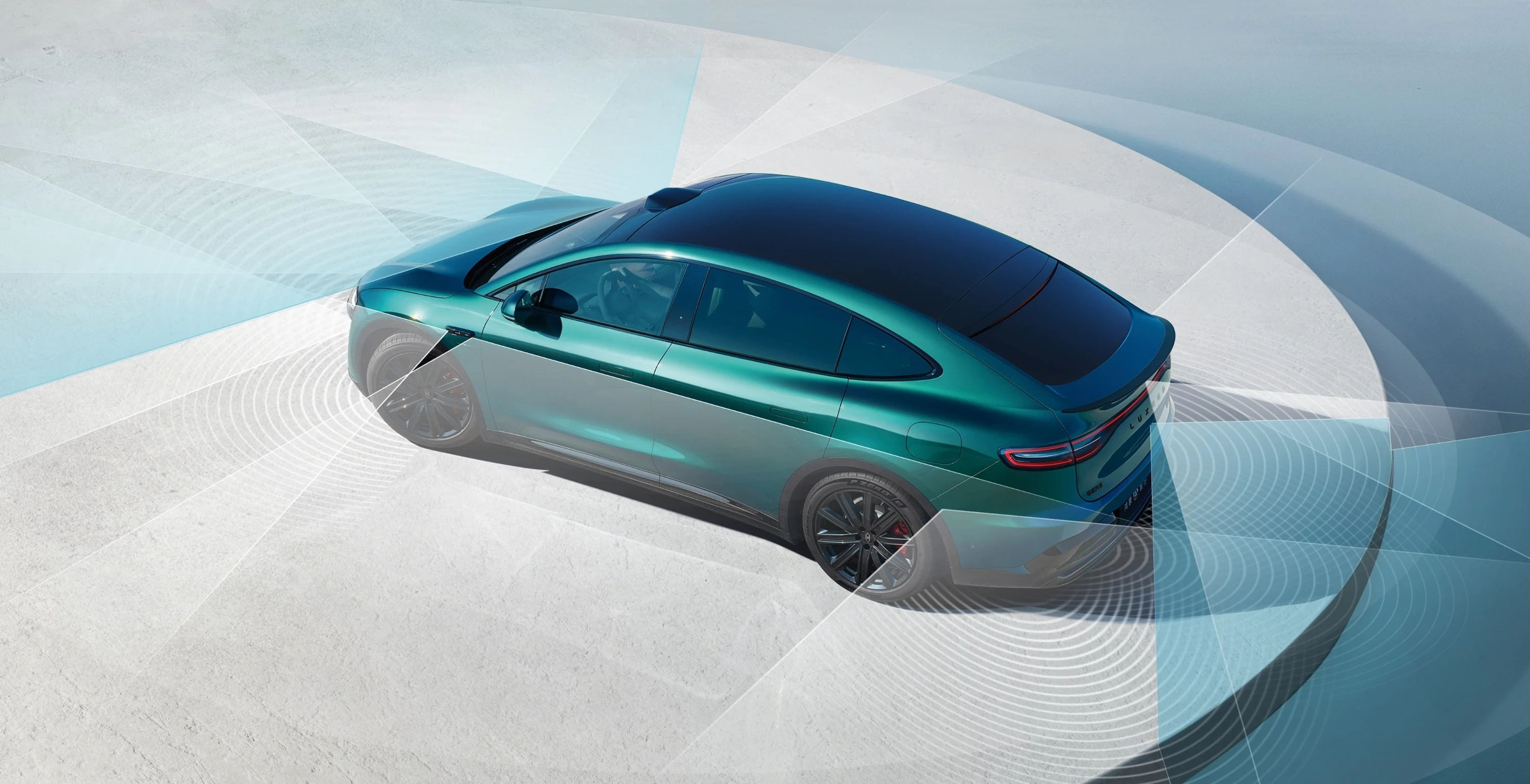 Luxeed R7 AWD 100 kWh technology view