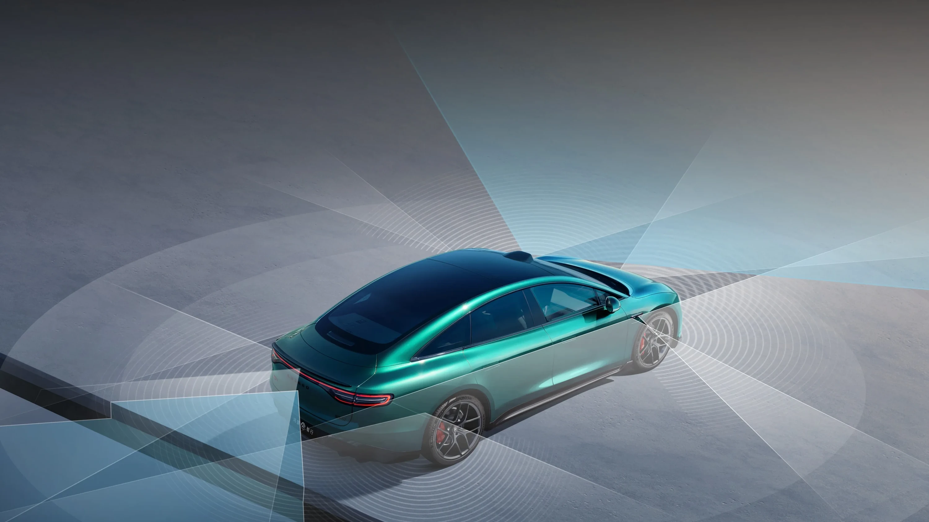 Luxeed S7 AWD 100 kWh technology view
