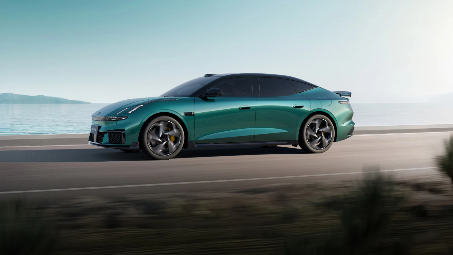 Lynk & Co 10 95 kWh RWD exterior view