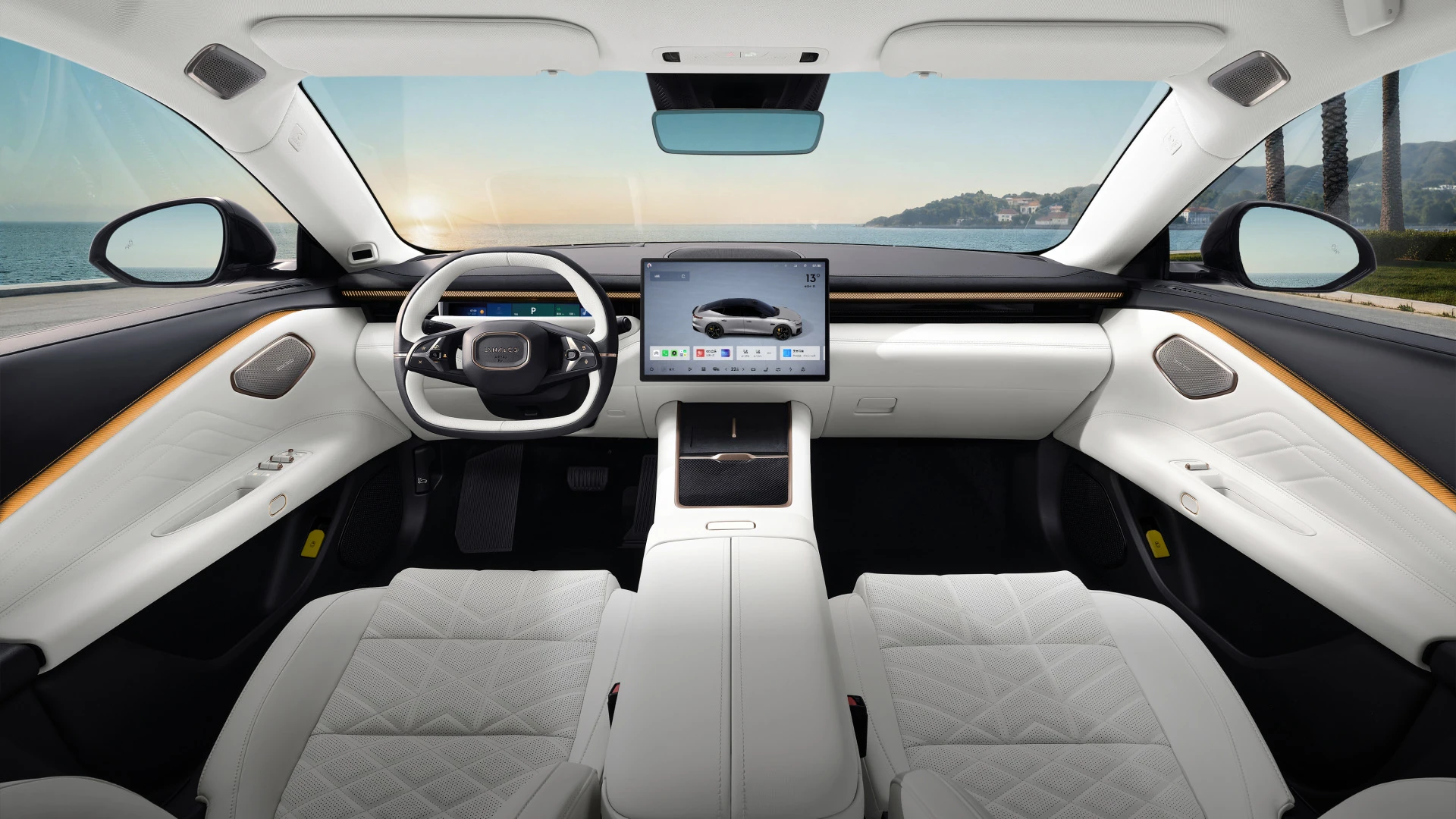 Lynk & Co 10 95 kWh RWD interior view