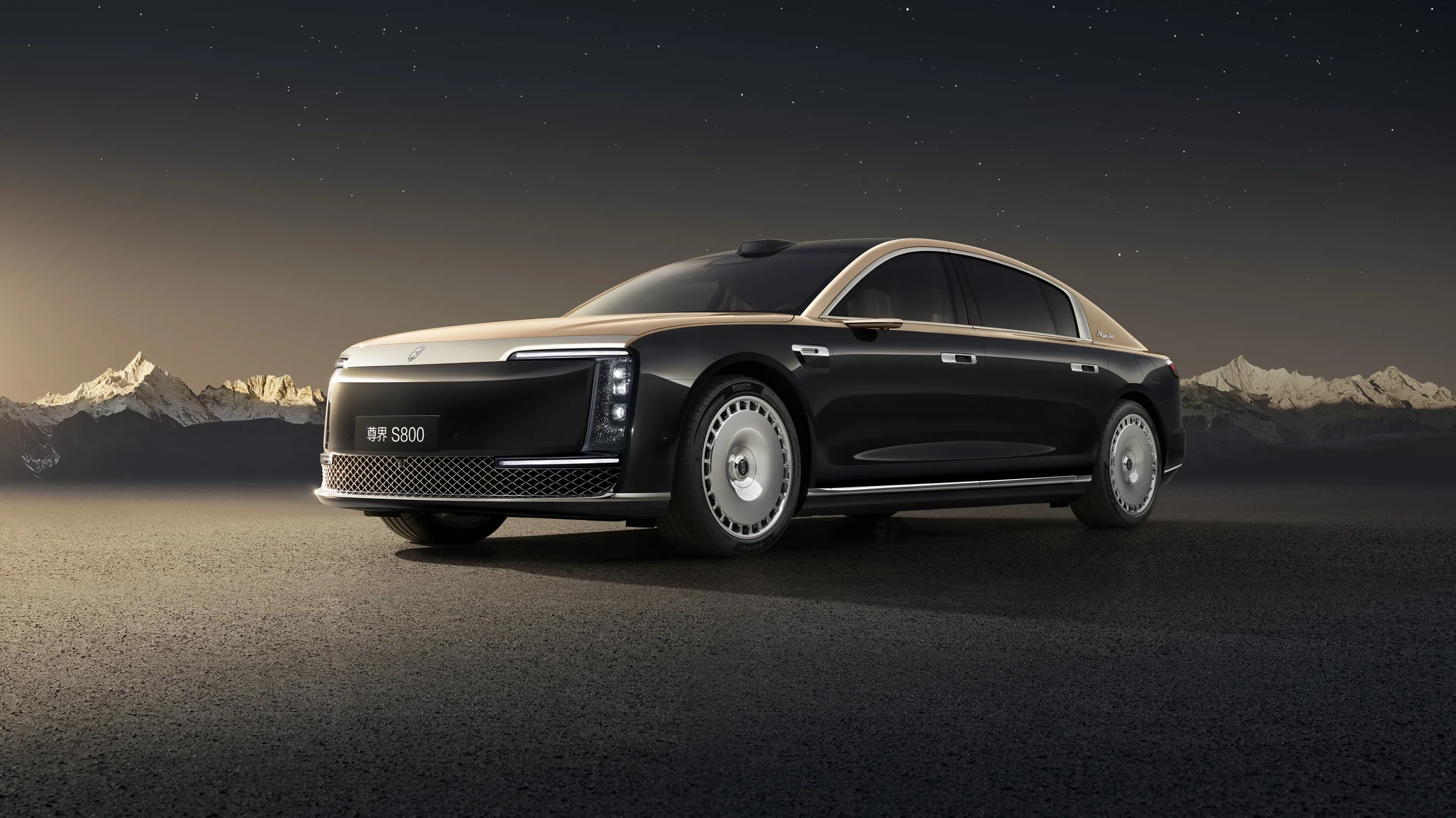 MAEXTRO S800 Executive exterior view