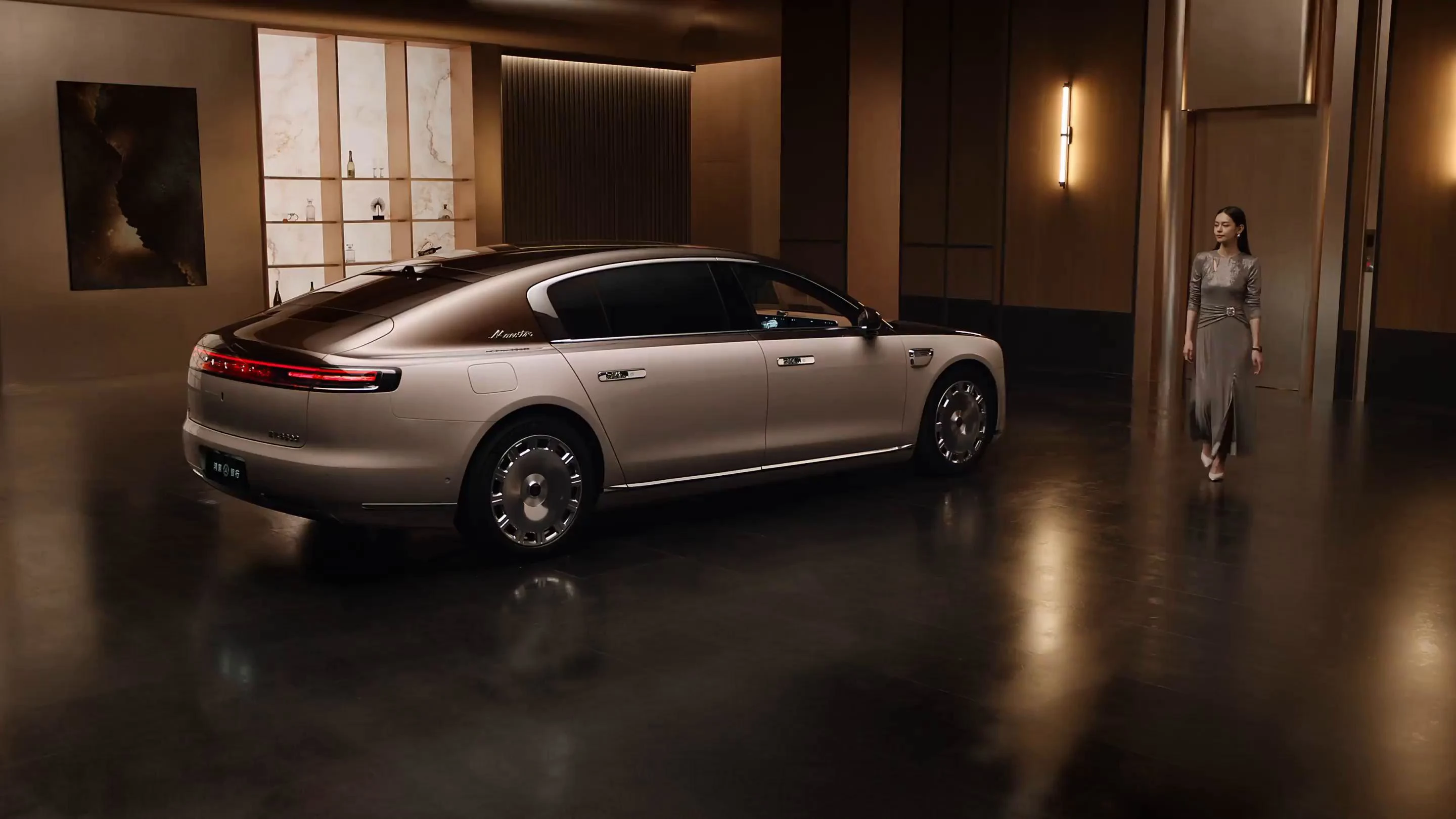 MAEXTRO S800 Executive exterior view