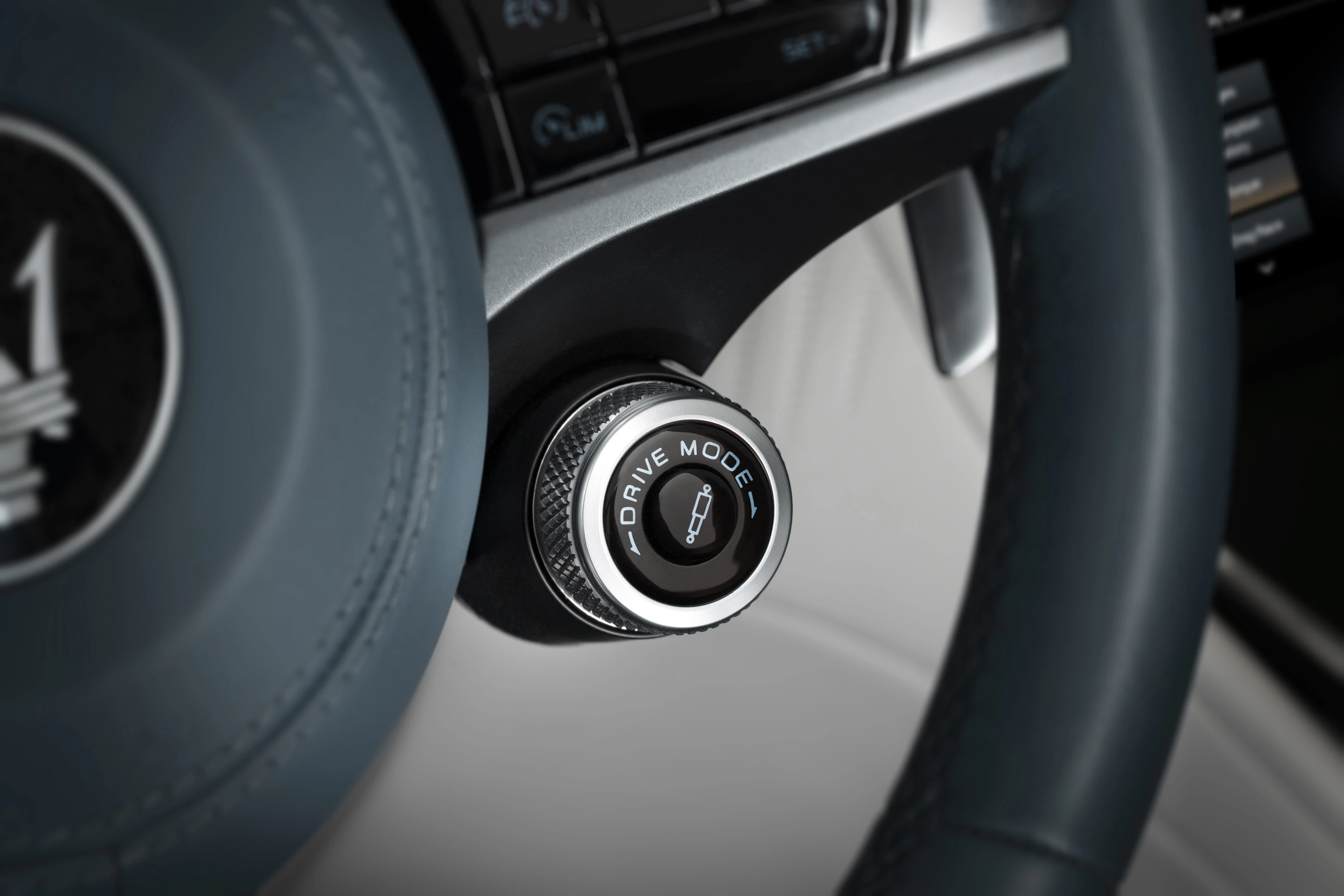 Maserati GranCabrio Folgore details view
