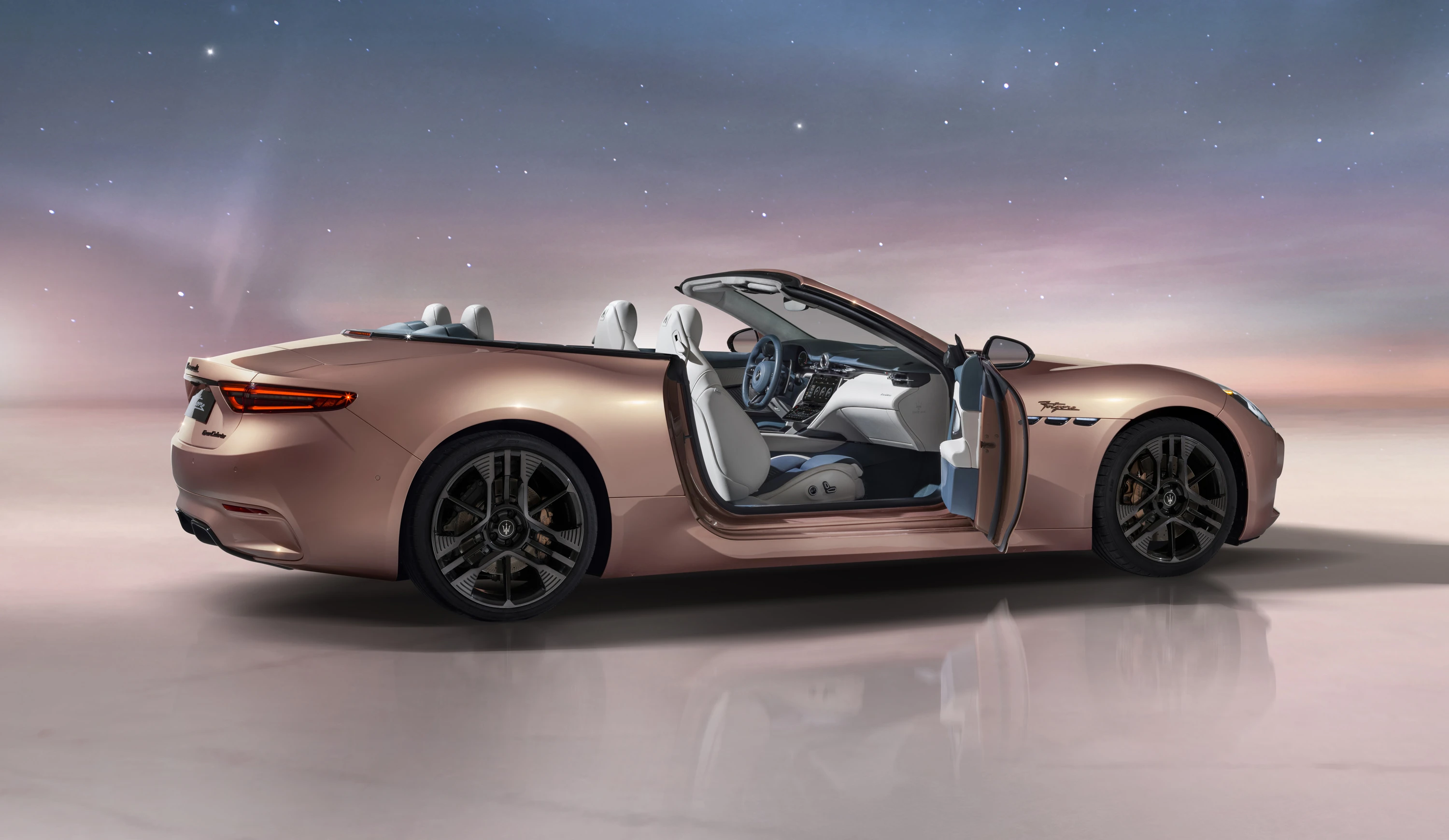 Maserati GranCabrio Folgore exterior view