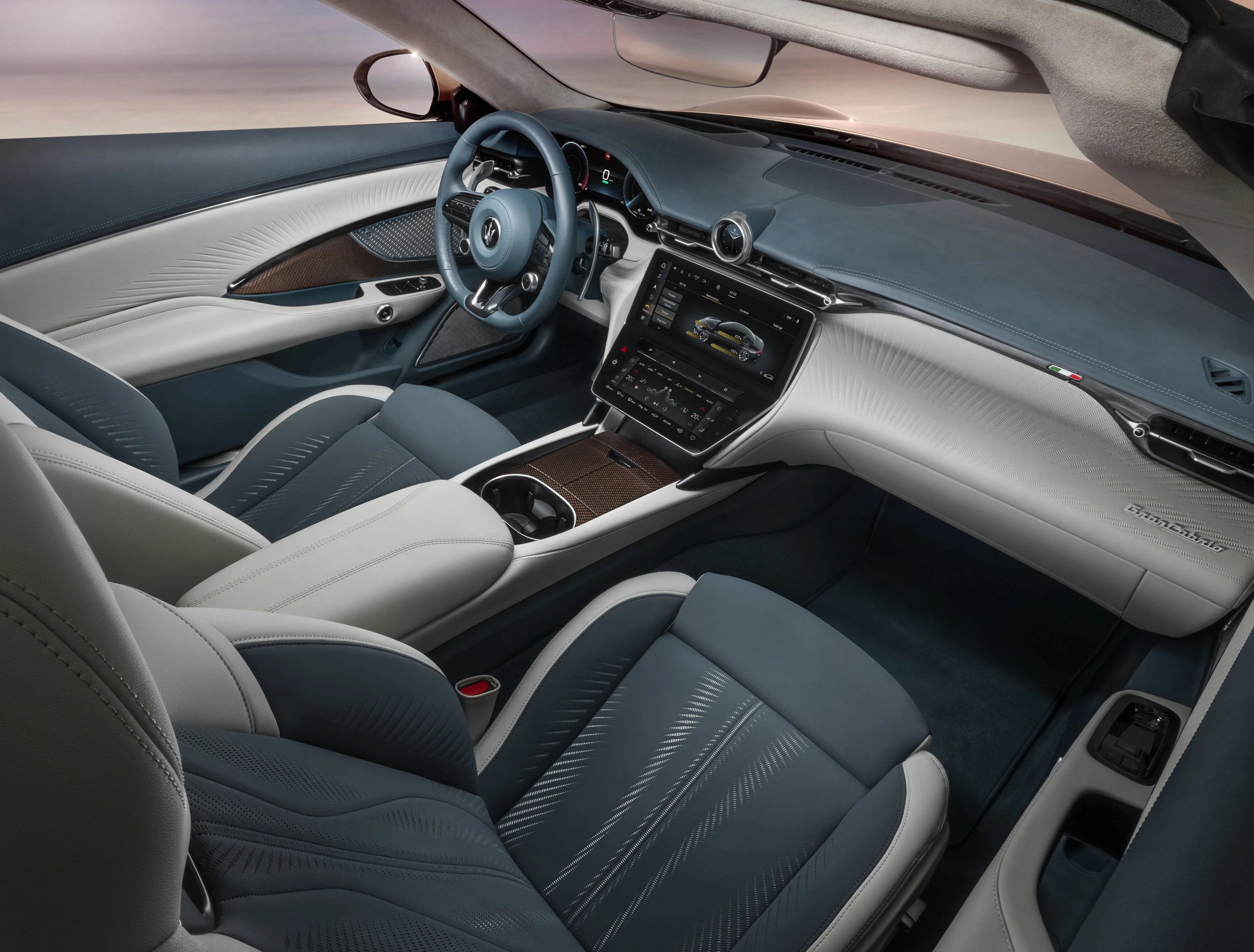 Maserati GranCabrio Folgore frontseats view