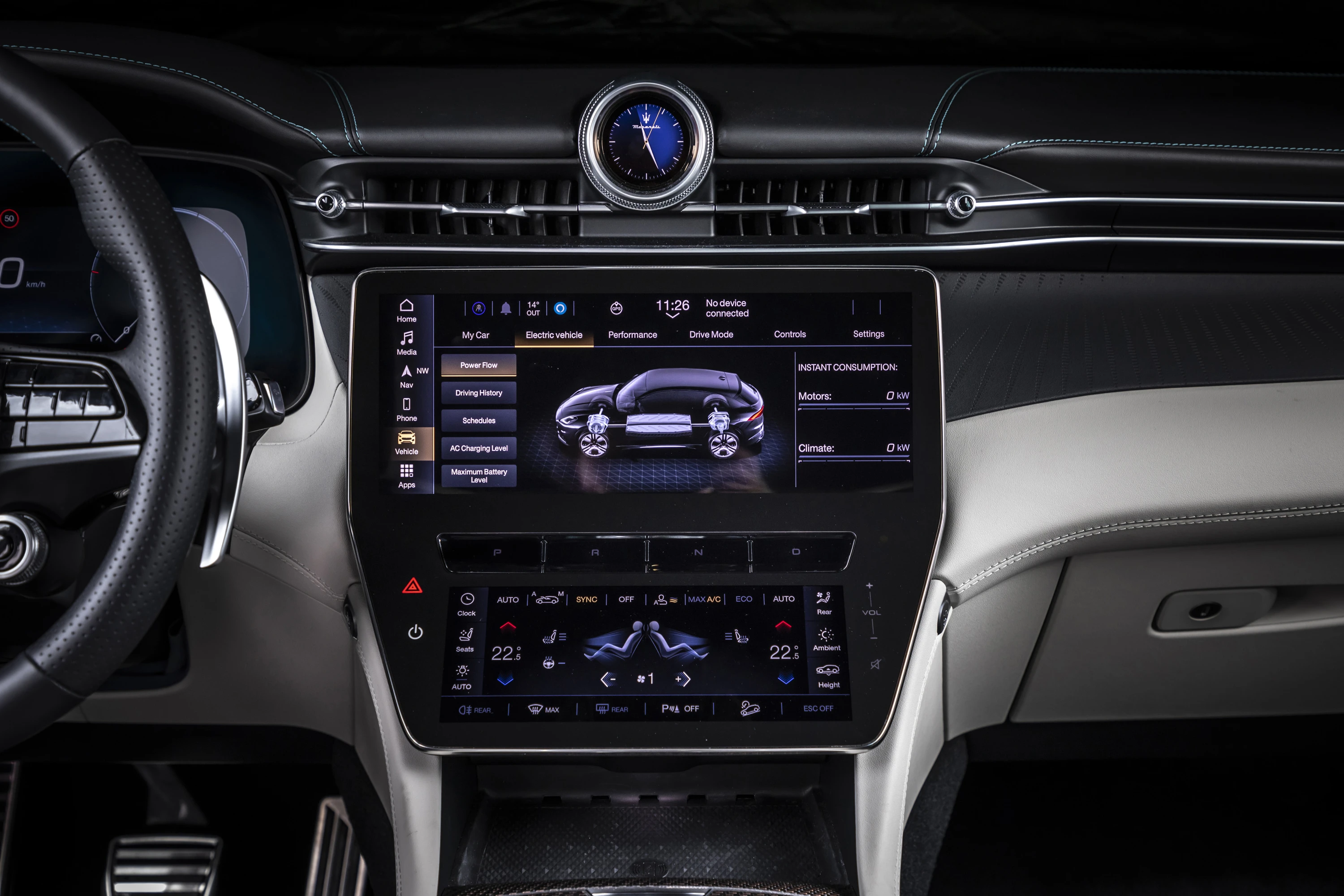 Maserati Grecale Folgore screens view