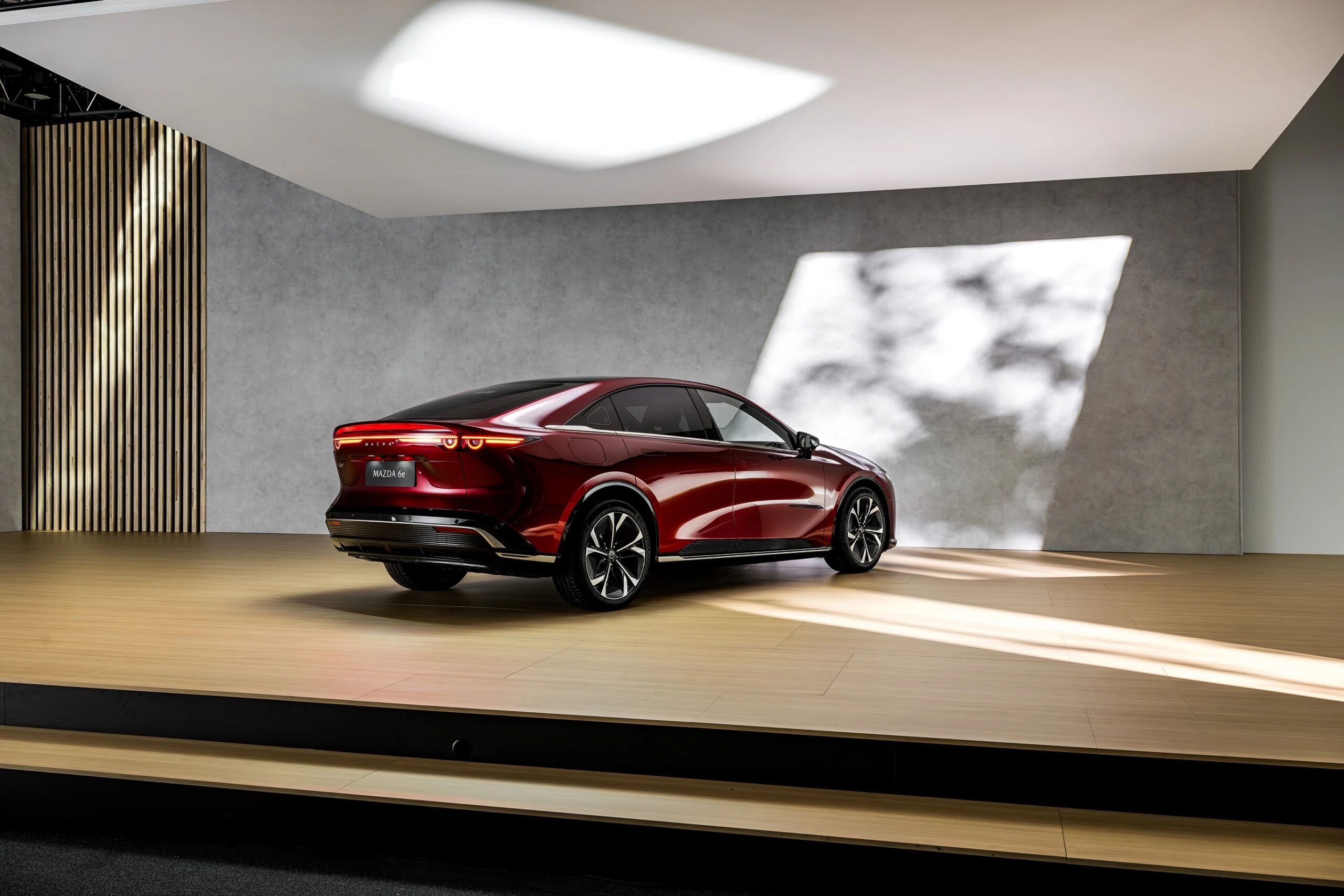Mazda 6e 78 kWh exterior view