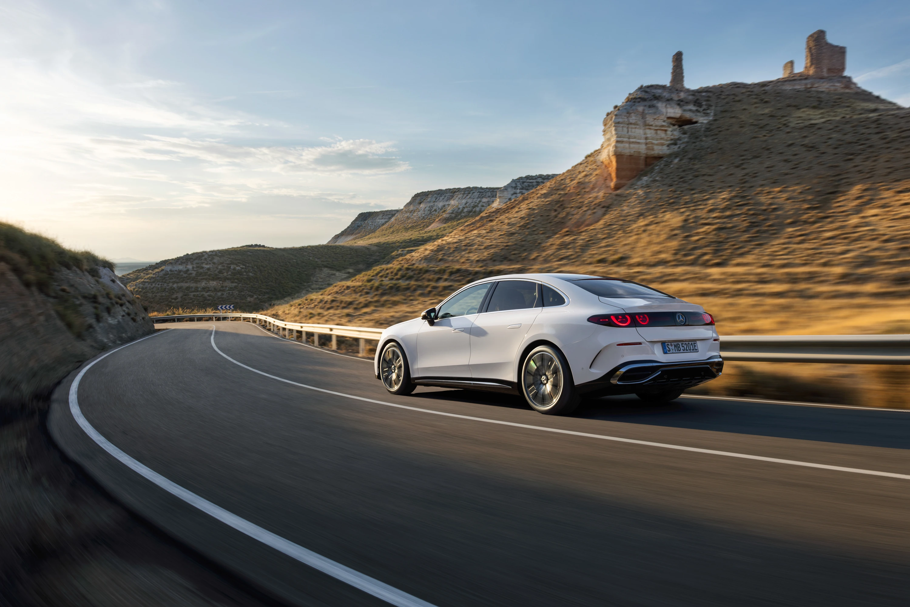 Mercedes C 400 4MATIC electric exterior view