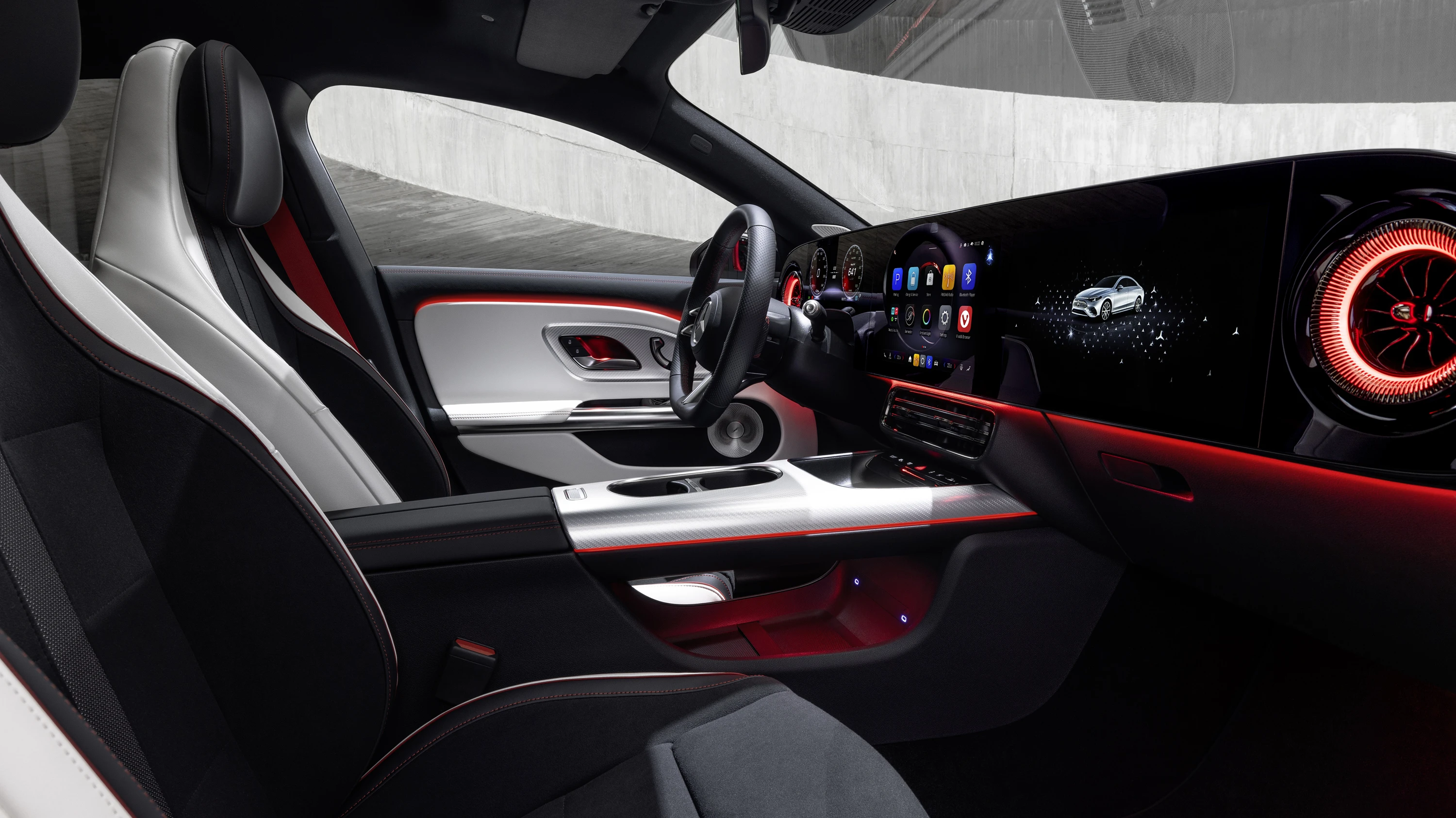 Mercedes CLA 350 4MATIC interior view