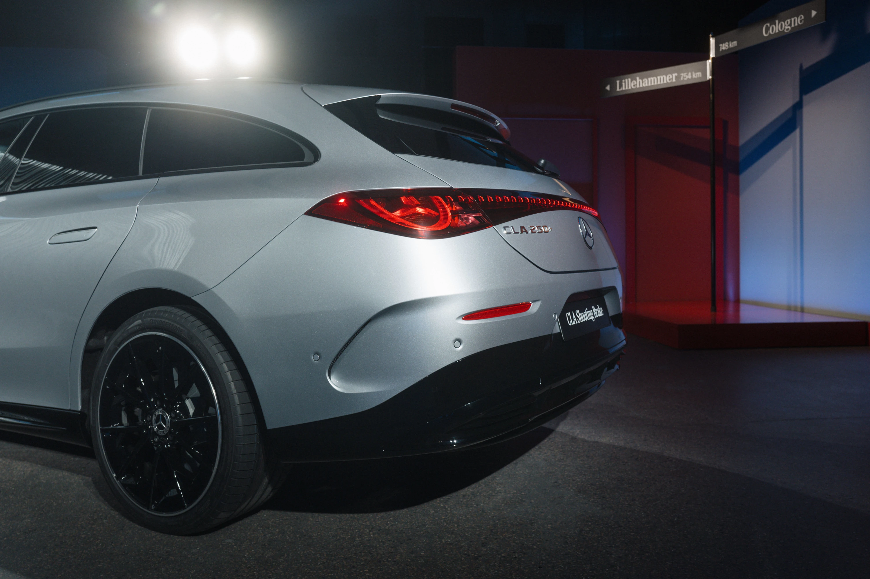 Mercedes CLA 350 4MATIC Shooting Brake taillights view