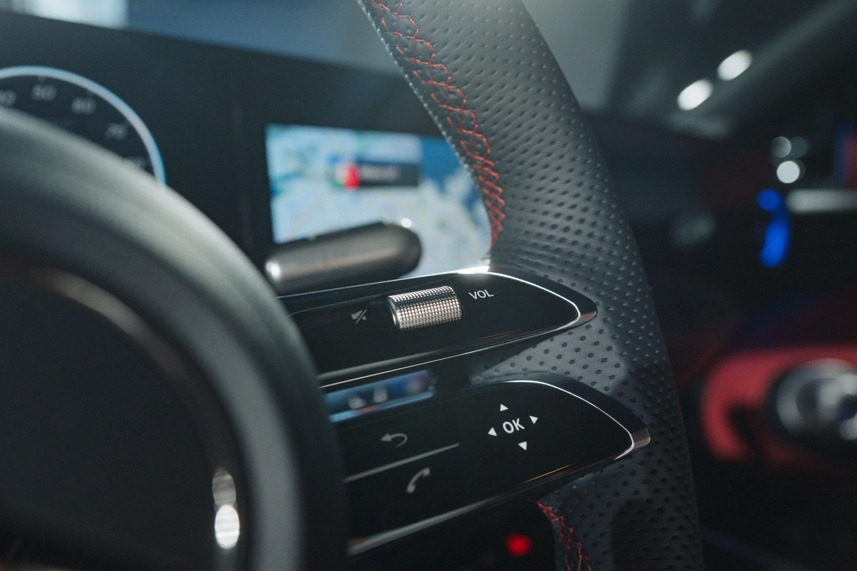 Mercedes CLA 350 4MATIC Shooting Brake details view