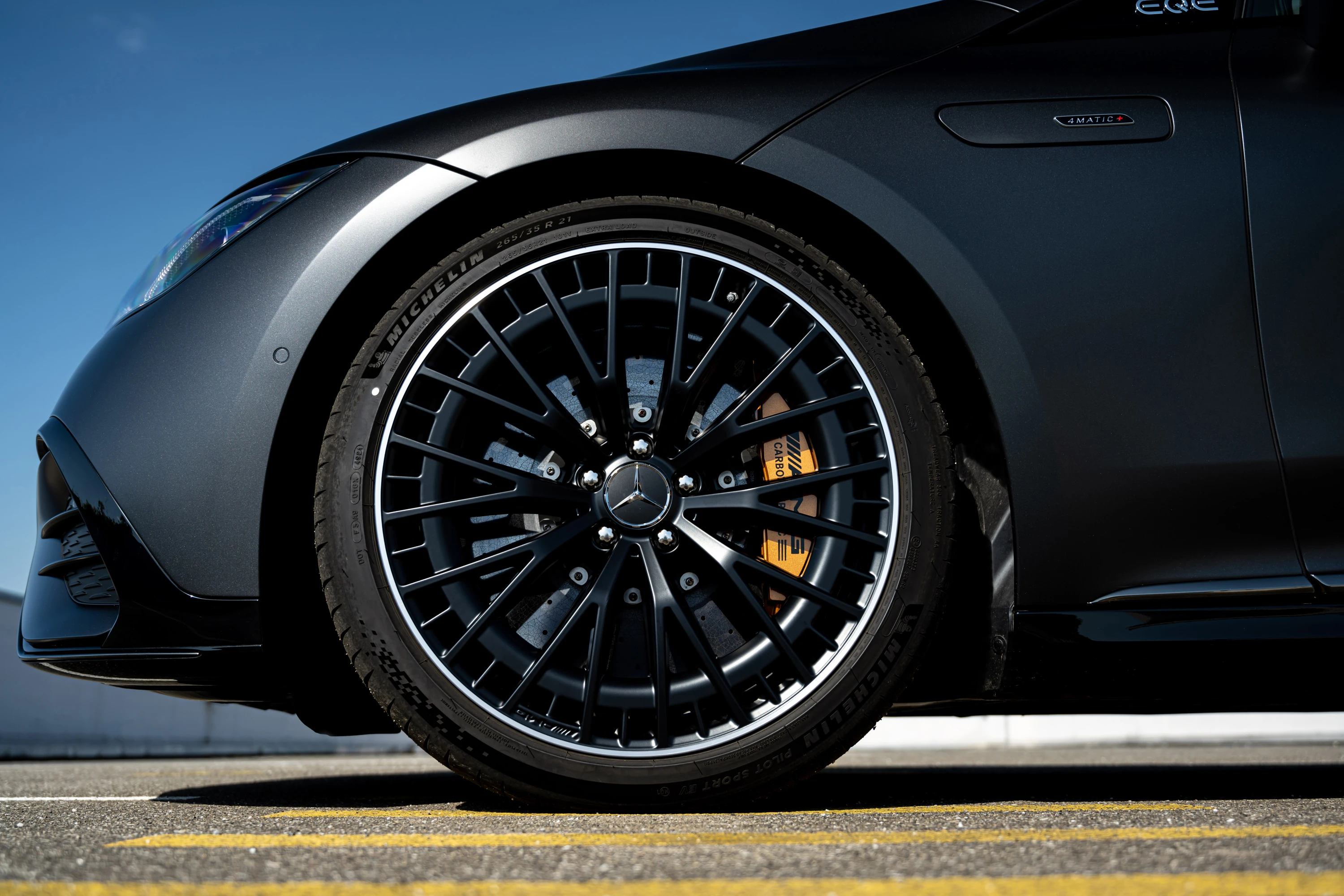 Mercedes-AMG EQE 53 4MATIC+ wheels view