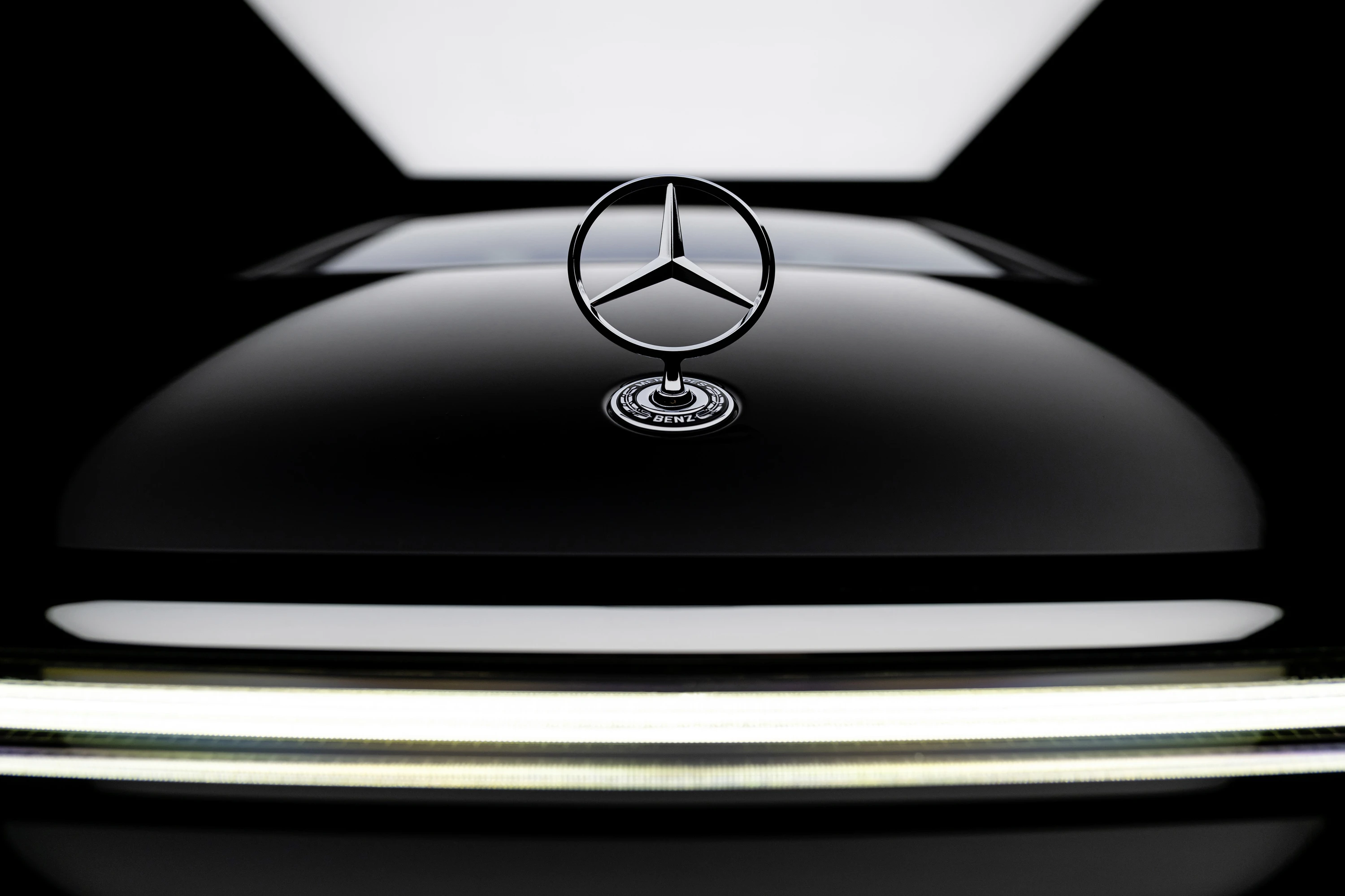Mercedes-EQ EQS 450 4MATIC details view
