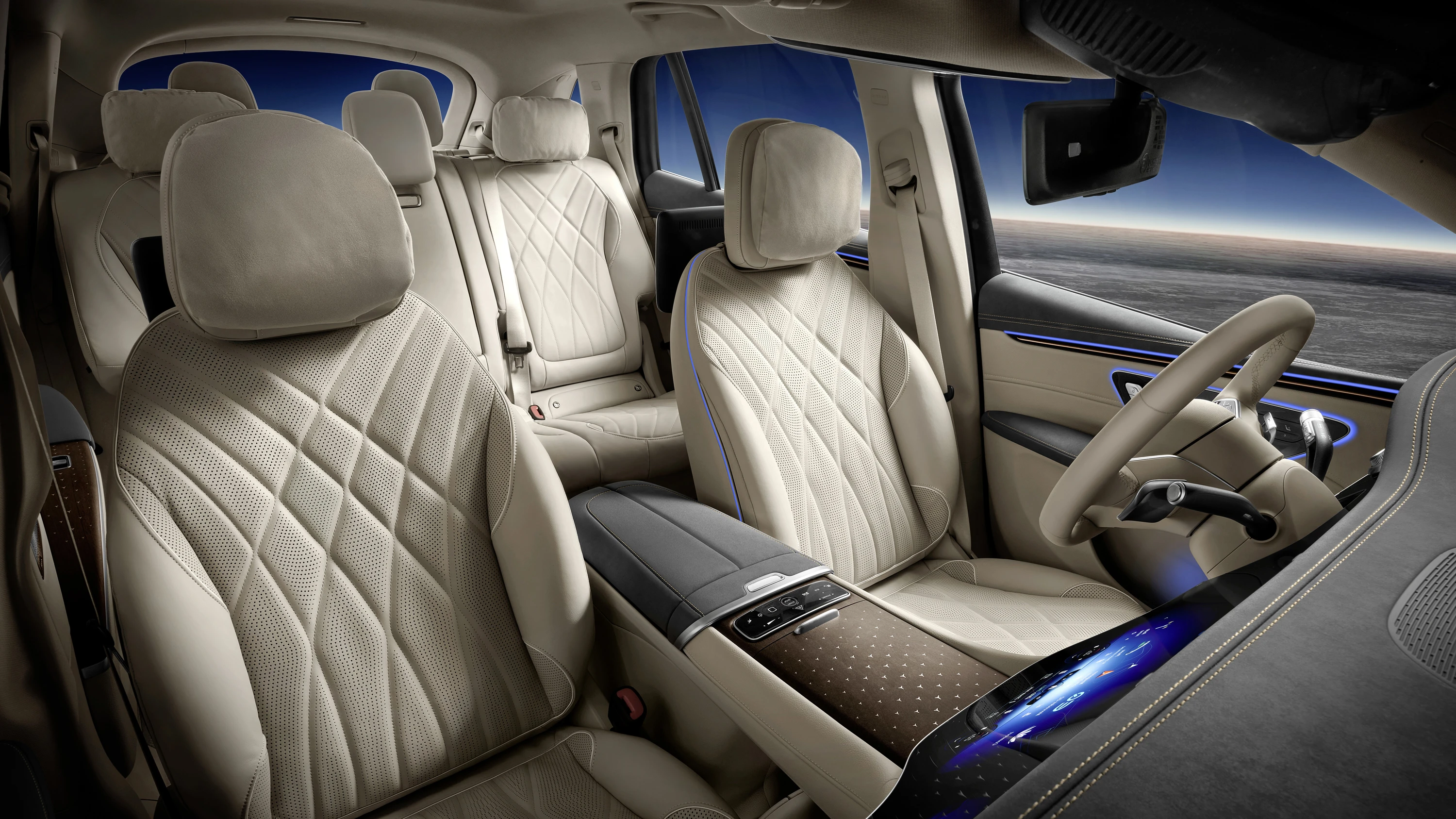 Mercedes-EQ EQS 450 4MATIC SUV frontseats view