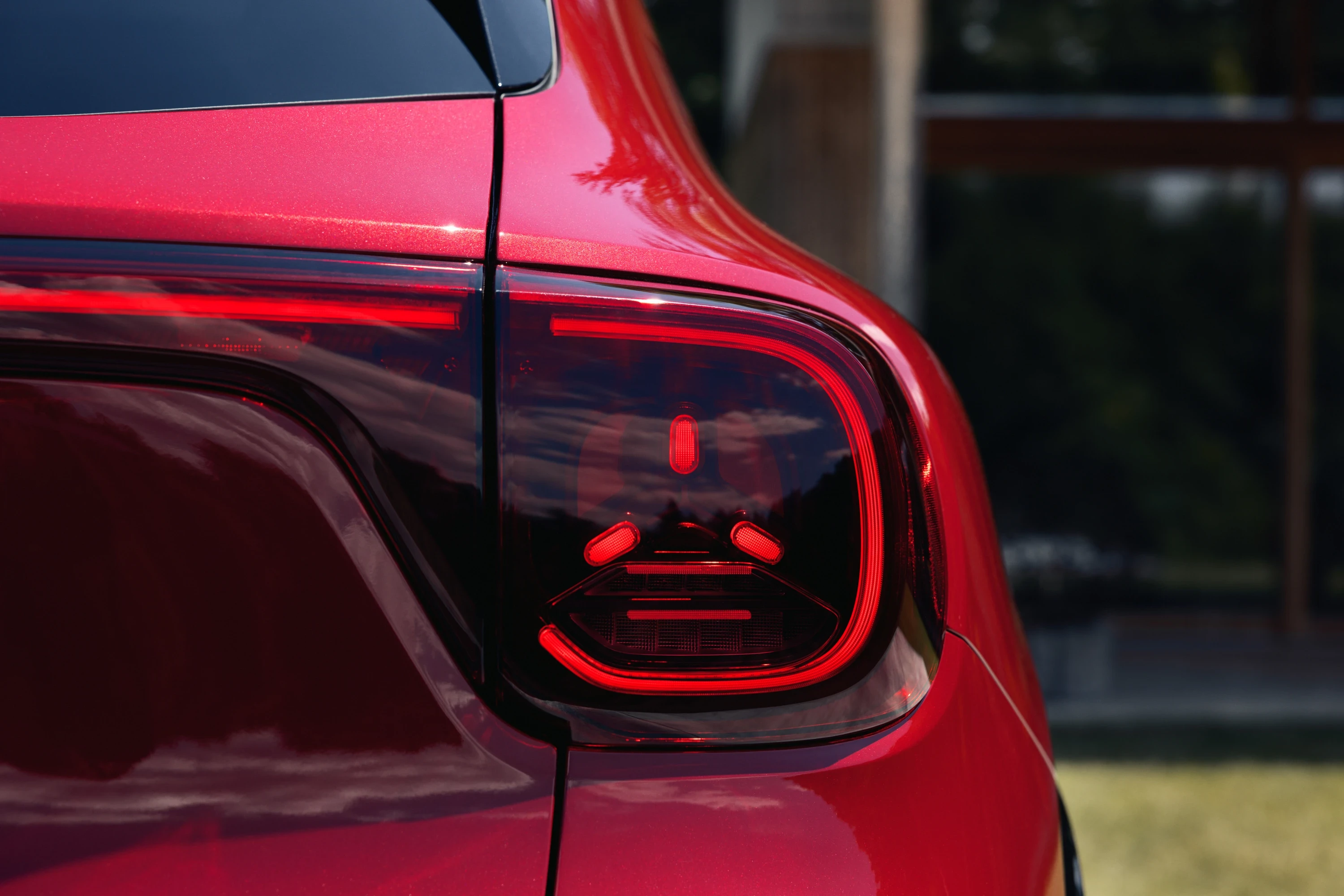 Mercedes GLA 200 taillights view