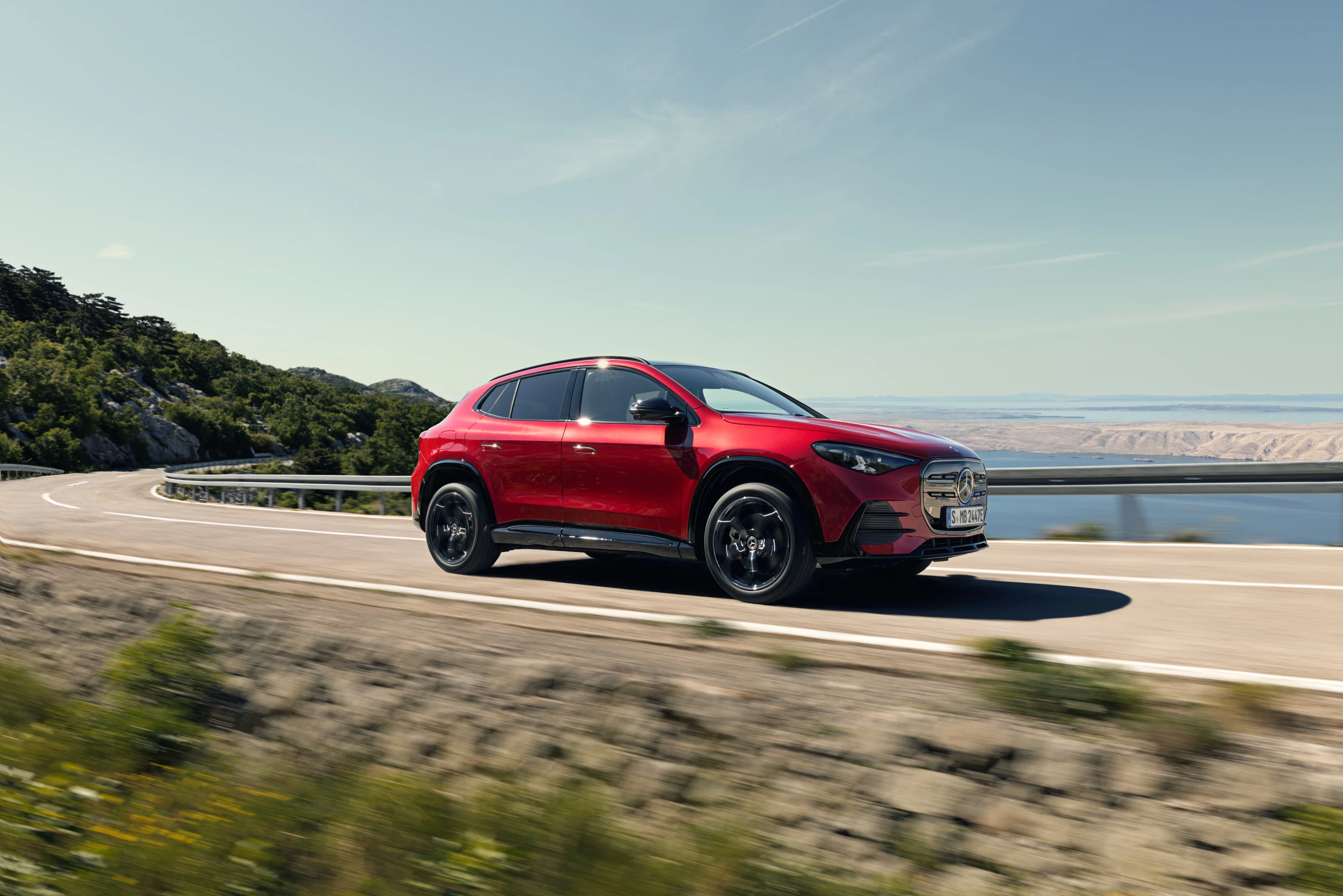 Mercedes GLA 250+ exterior view