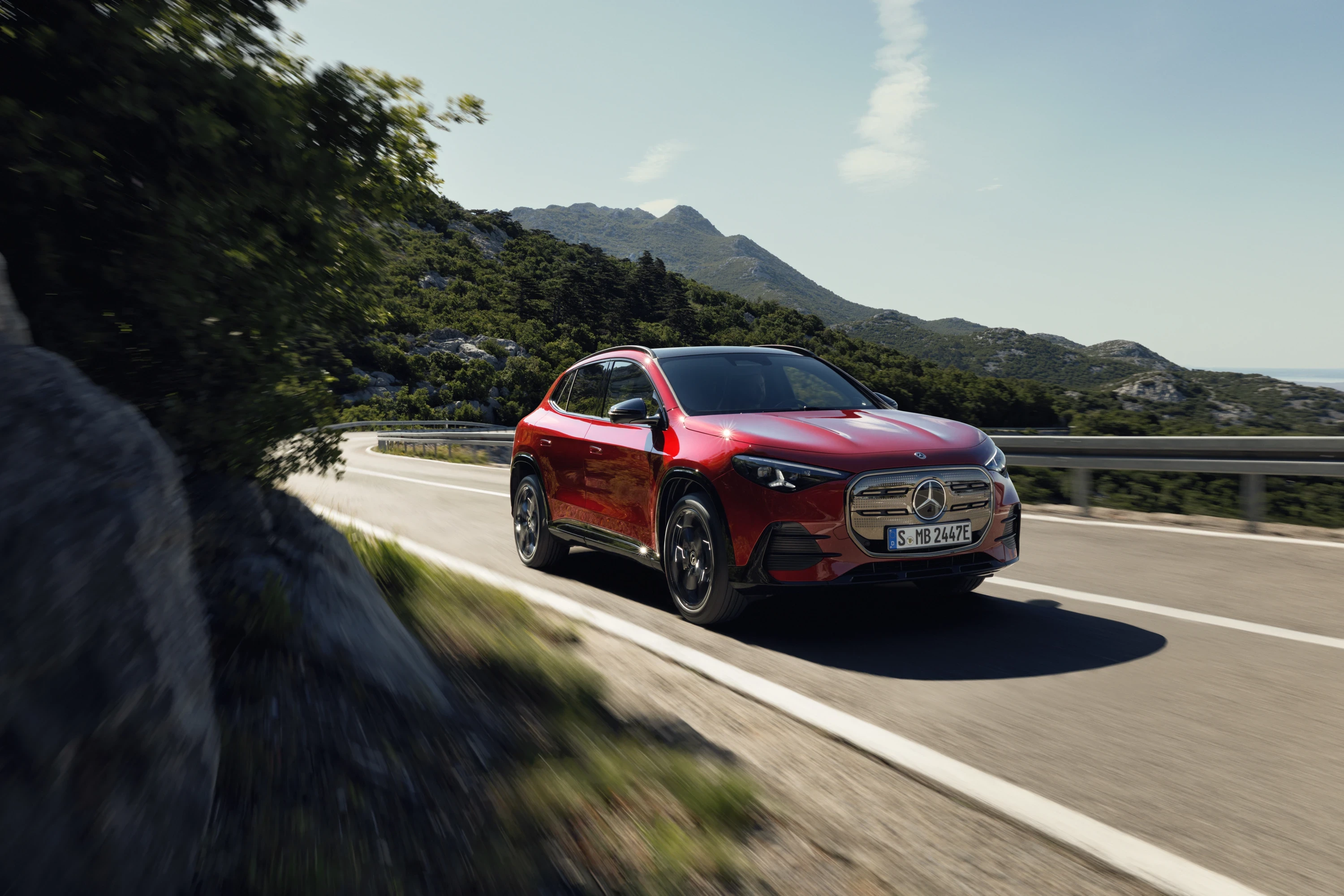 Mercedes GLA 250+ exterior view