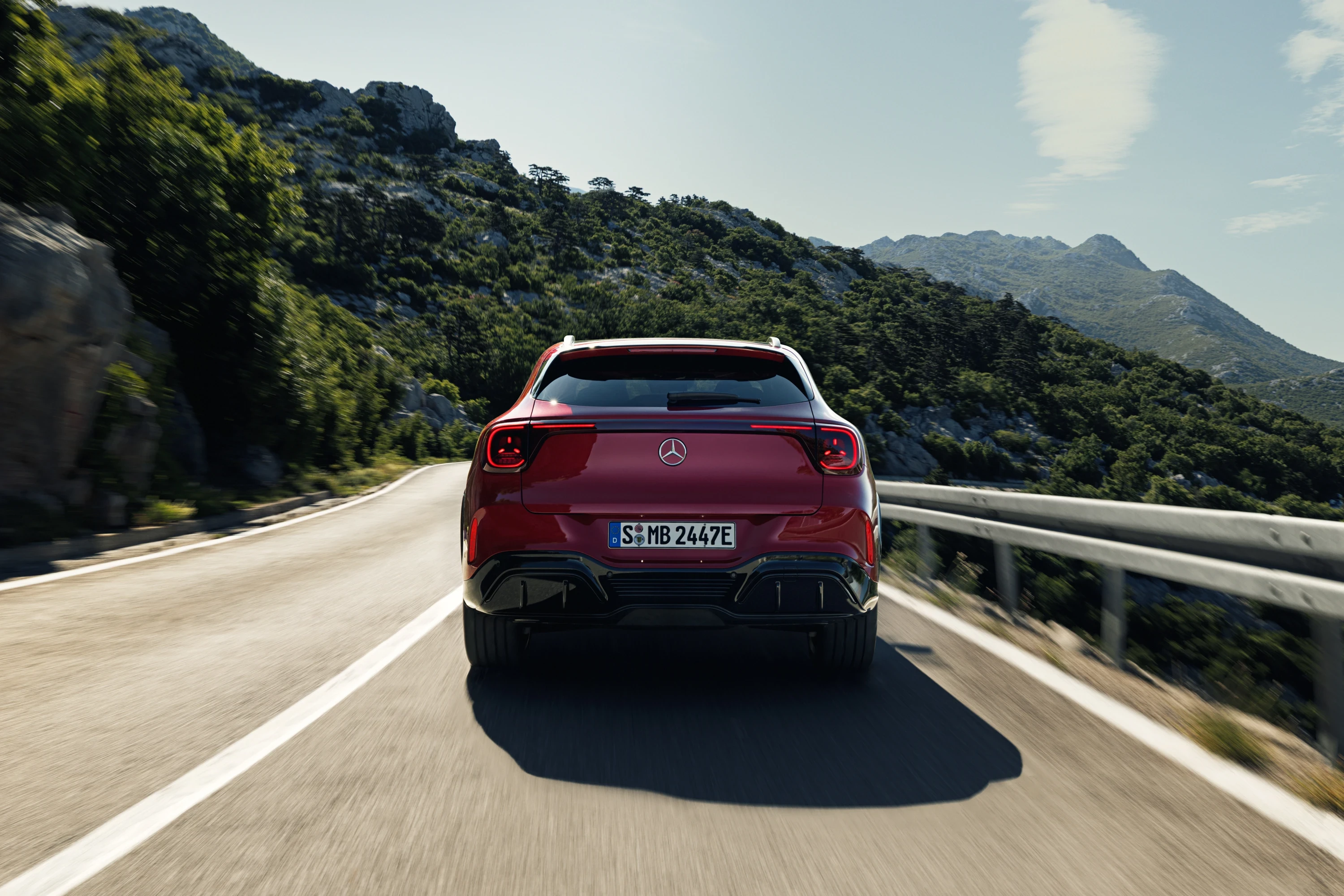 Mercedes GLA 250+ exterior view